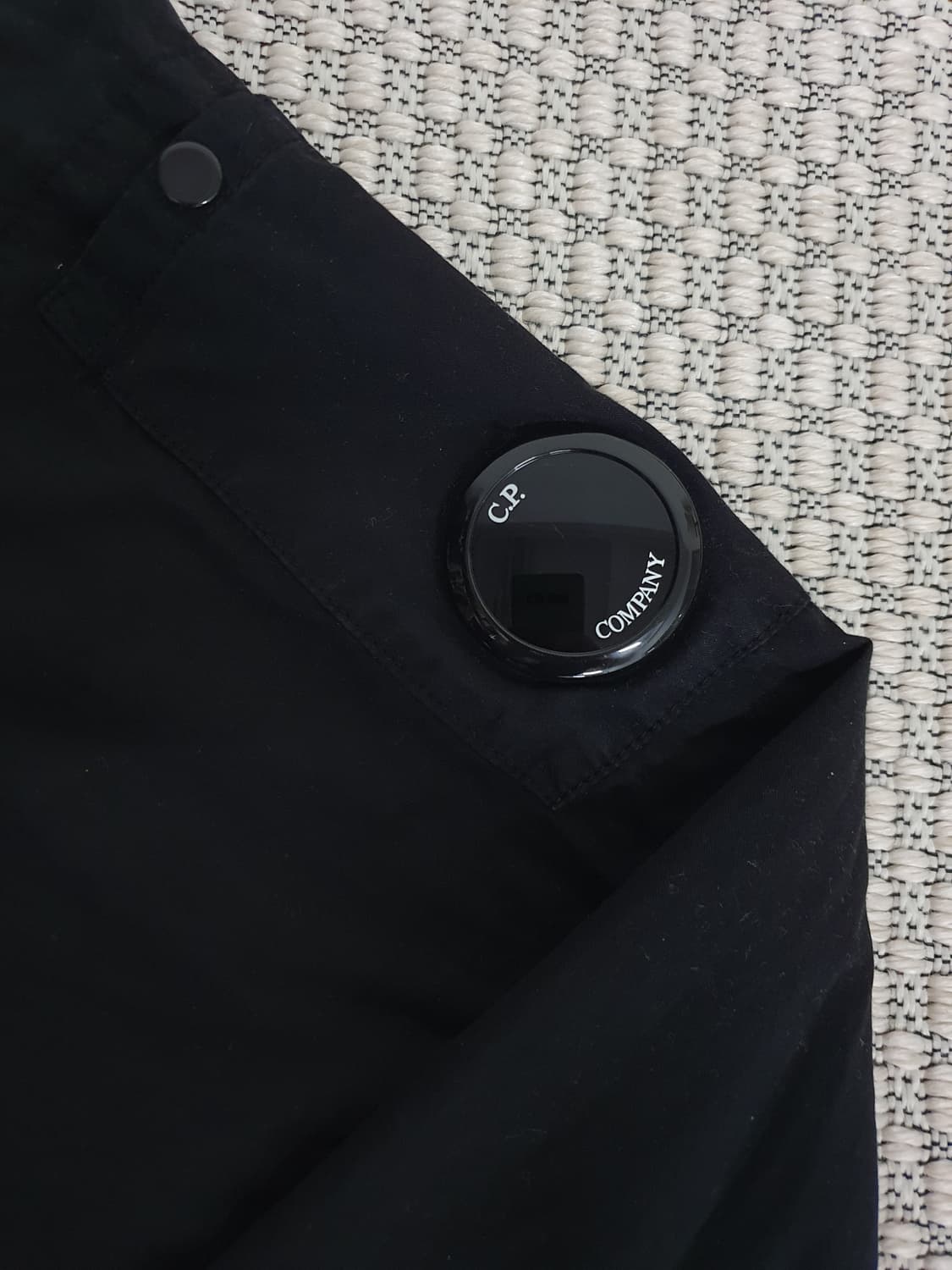 2022 씨피컴퍼니 블랙 오버셔츠 상품이미지4