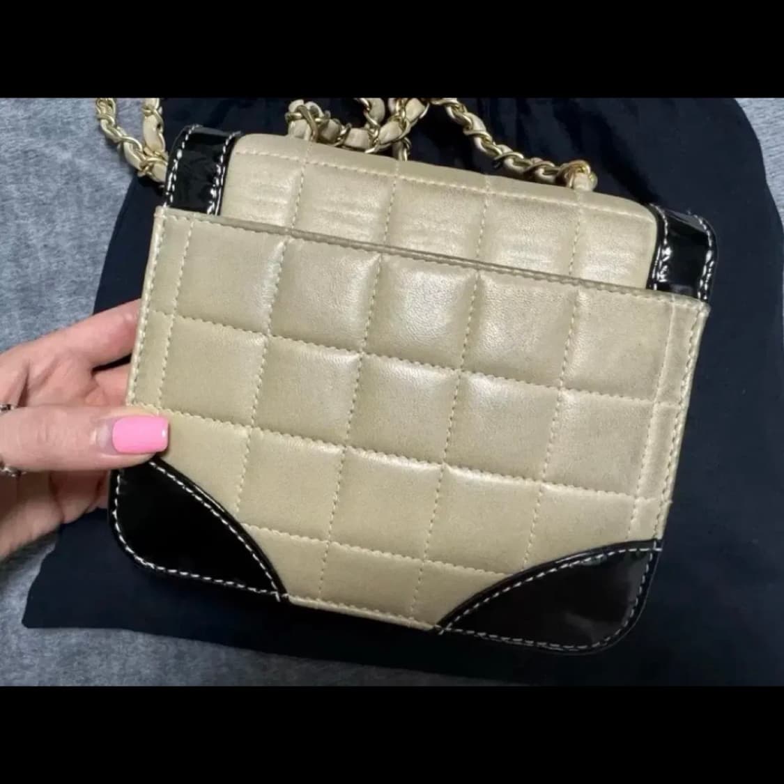 샤넬 빈티지 플랩백 6번대 (오브이한남) 상품이미지3