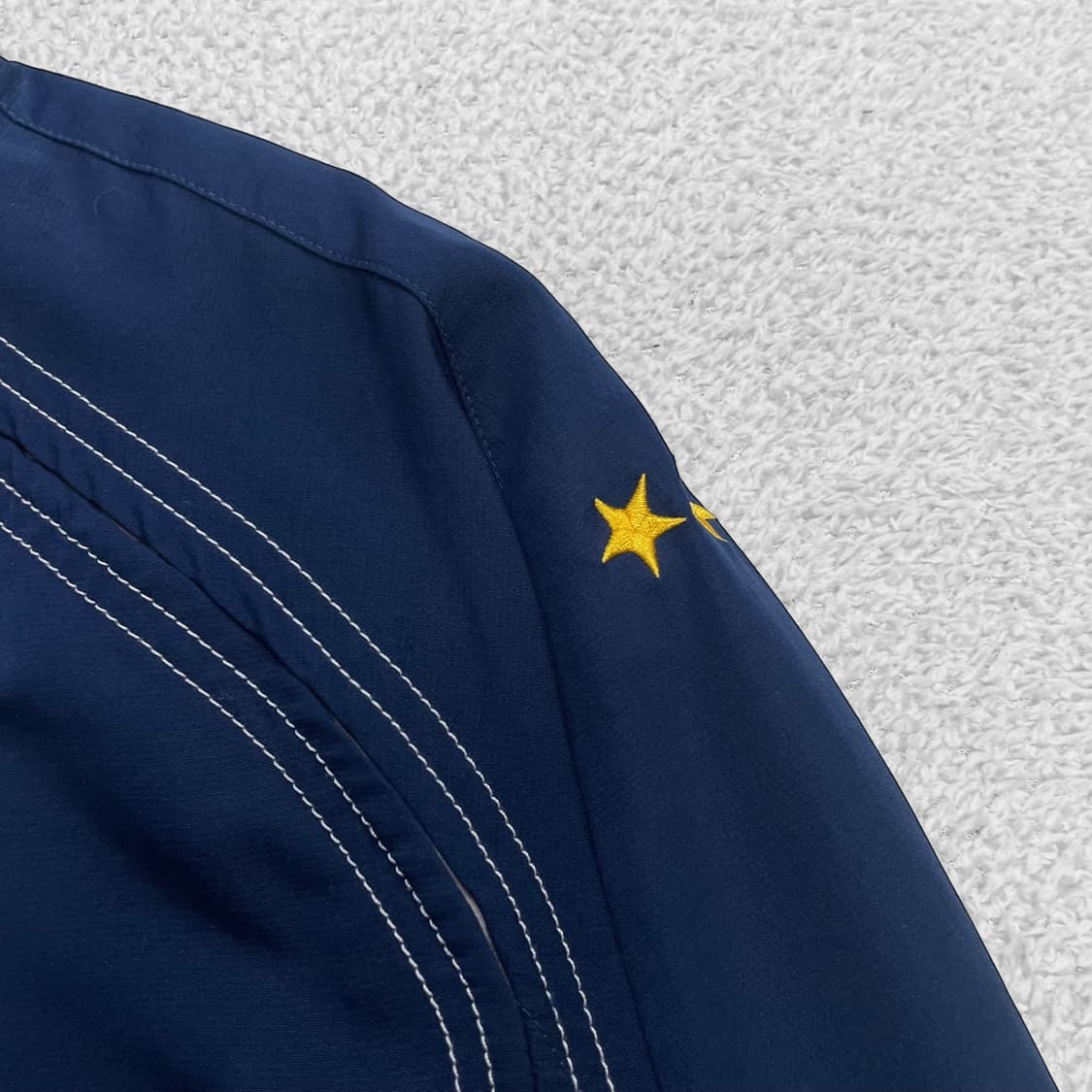 나이키 00s 유벤투스 핑크 스우시 바람막이 자켓 상품이미지3