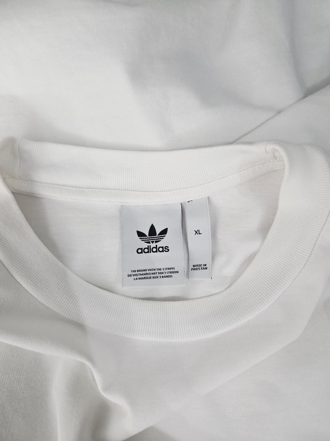 아디다스 오리지널 아웃라인 로고 반팔티 화이트 상품이미지7