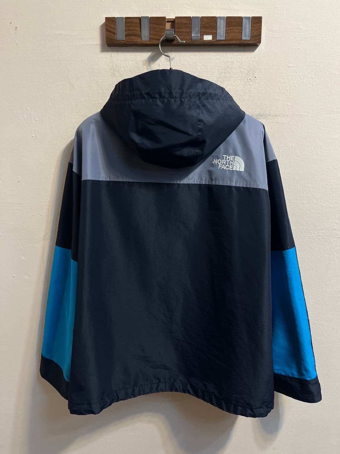 더 노스 페이스 컬러블럭 후드 윈드브레이커 자켓 상품이미지5