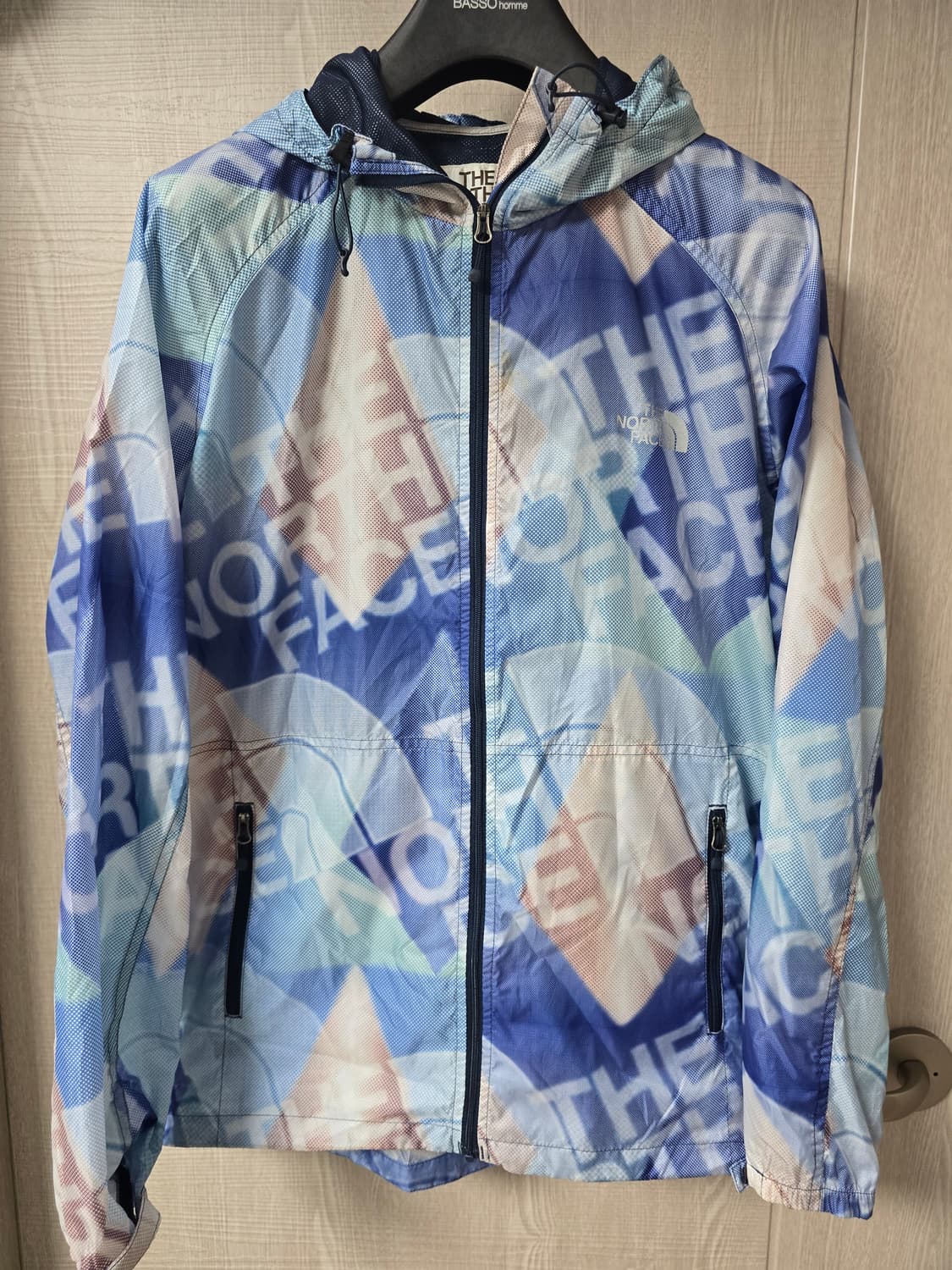 노스페이스 바람막이 100 상품이미지10