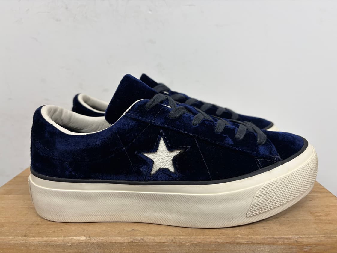 컨버스 윈스타 벨벳 245 상품이미지1