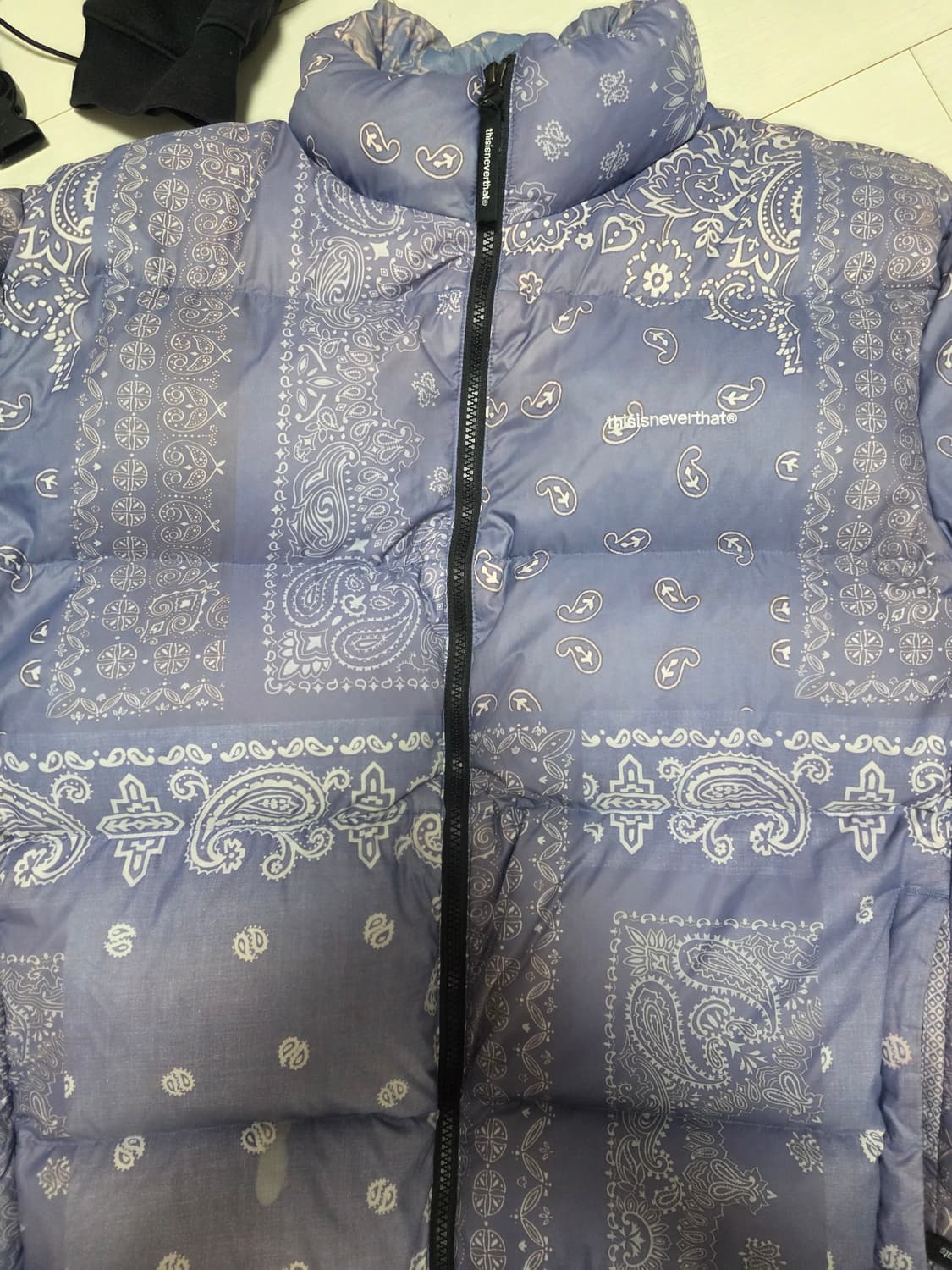 디스이즈네버댓 패딩  pertex down 자켓 페이즐리 L 상품이미지1