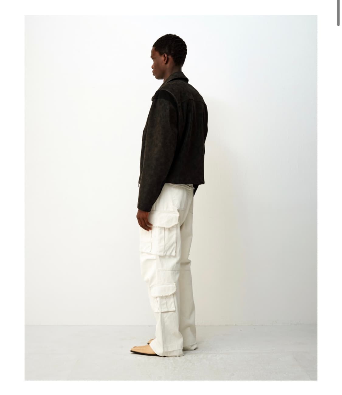 쿠어(COOR) 믹스드 스웨이드 파이핑 점퍼 (블랙브라운) 상품이미지4