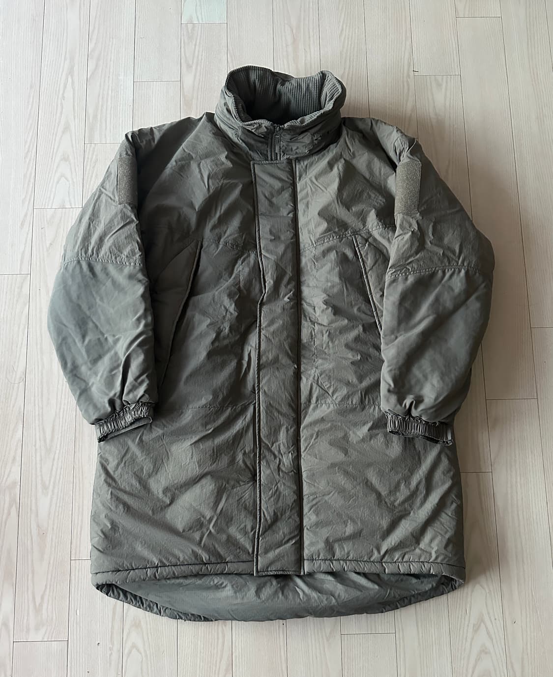 프릭스스토어 프리마로프트 몬스터파카(베이지) 상품이미지8