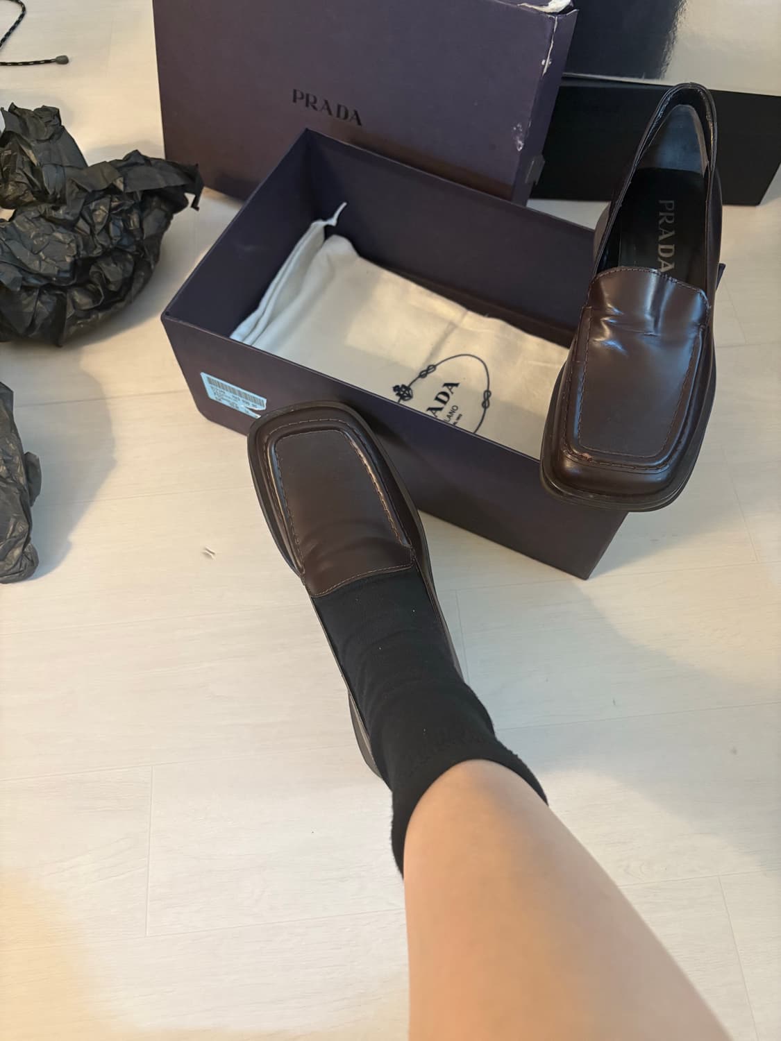 프라다 플랫폼 로퍼 브라운 상품이미지5