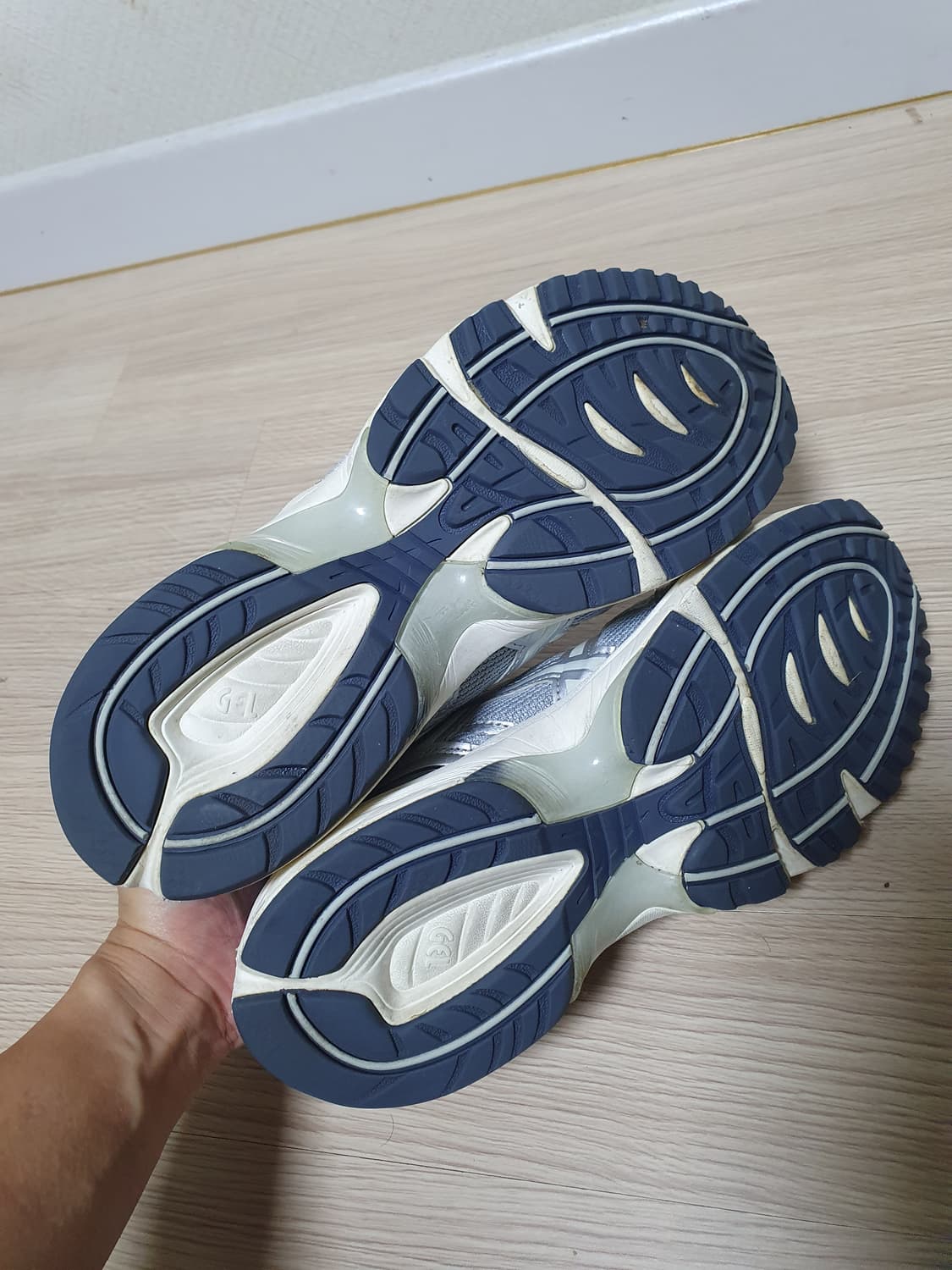 아식스 젤 1090 실버 운동화 260 상품이미지7