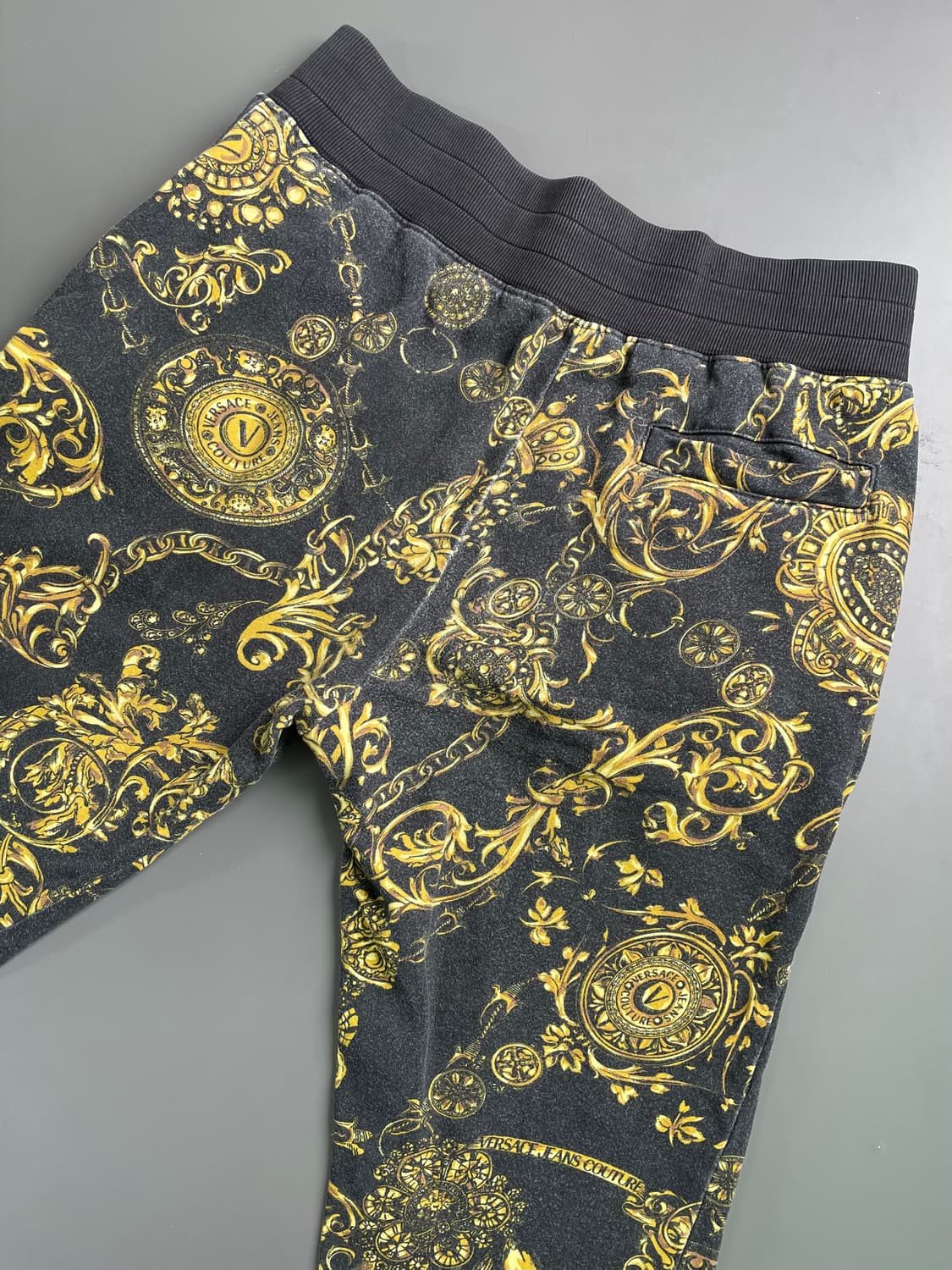 [L] 베르사체 꾸뛰르 바로크 패턴 프린팅 후드 집업 팬츠 셋업 상품이미지7