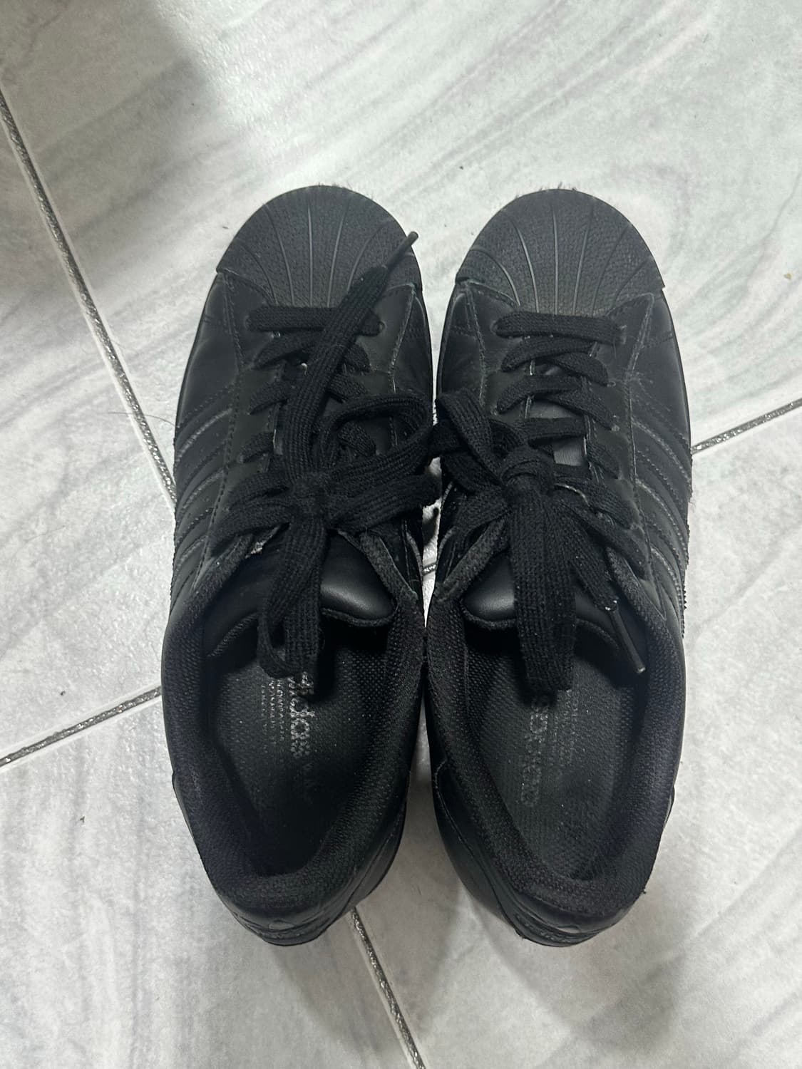 아디다스 슈퍼스타 트리플 블랙 240 상품이미지1