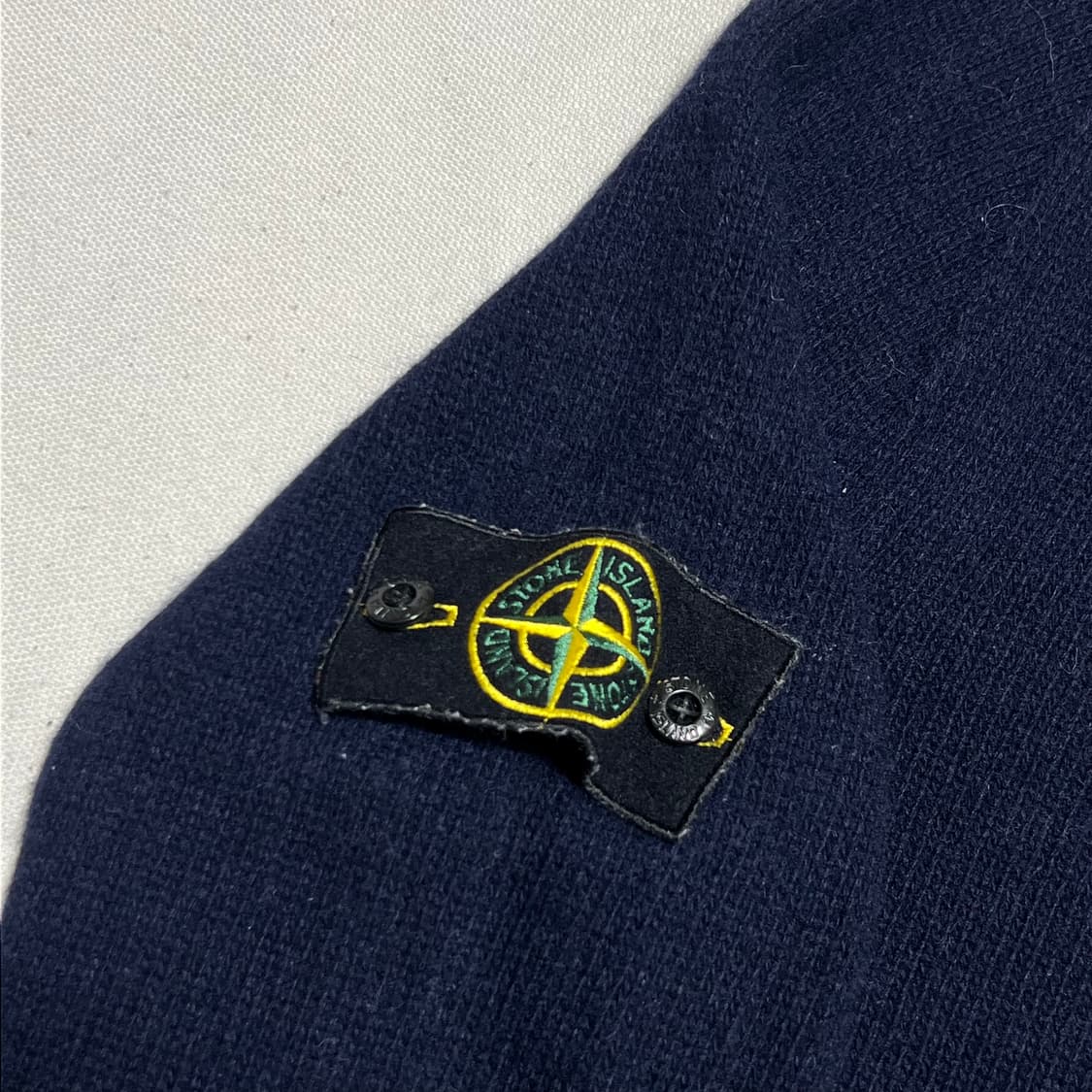 Stone Island 패치 와펜 네이비 니트  상품이미지5