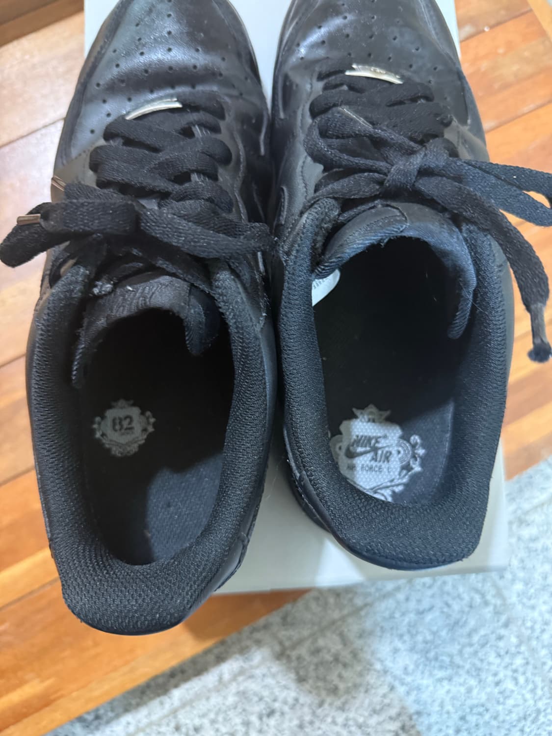 나이키 에어포스1 트리블블랙  상품이미지5