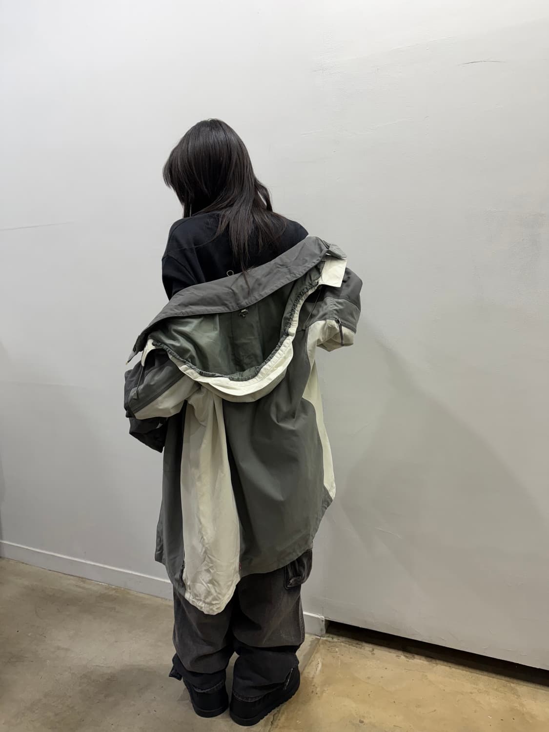 노스페이스 하이벤트 그레이&화이트 윈드브레이커 상품이미지8