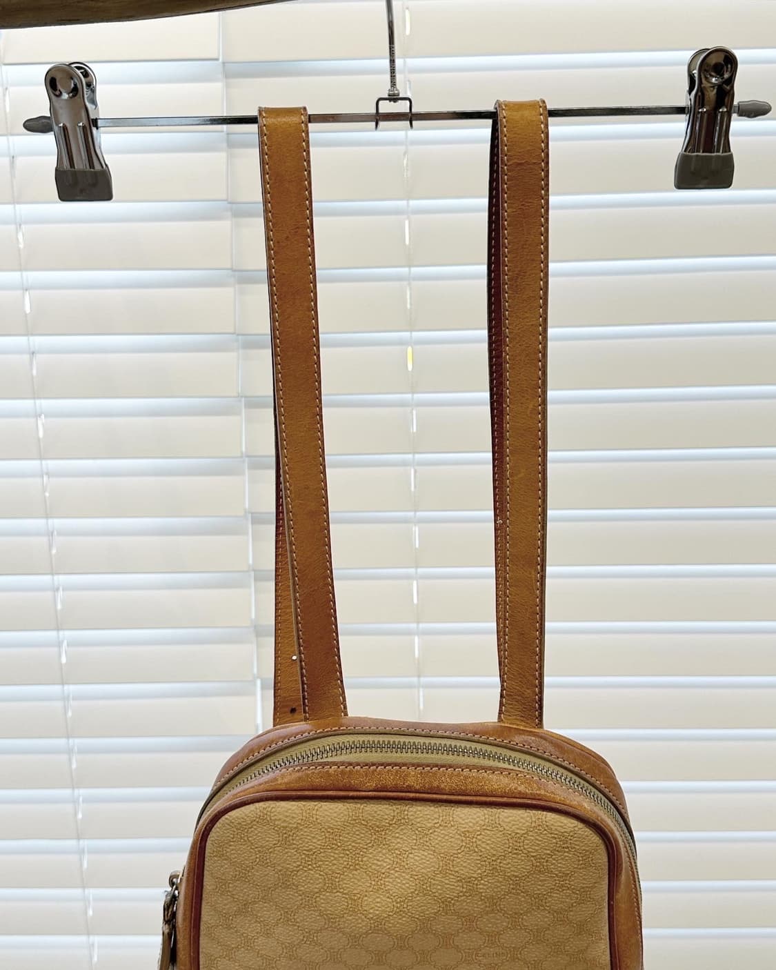 셀린느 베이지 마카담 미니 백팩  상품이미지7