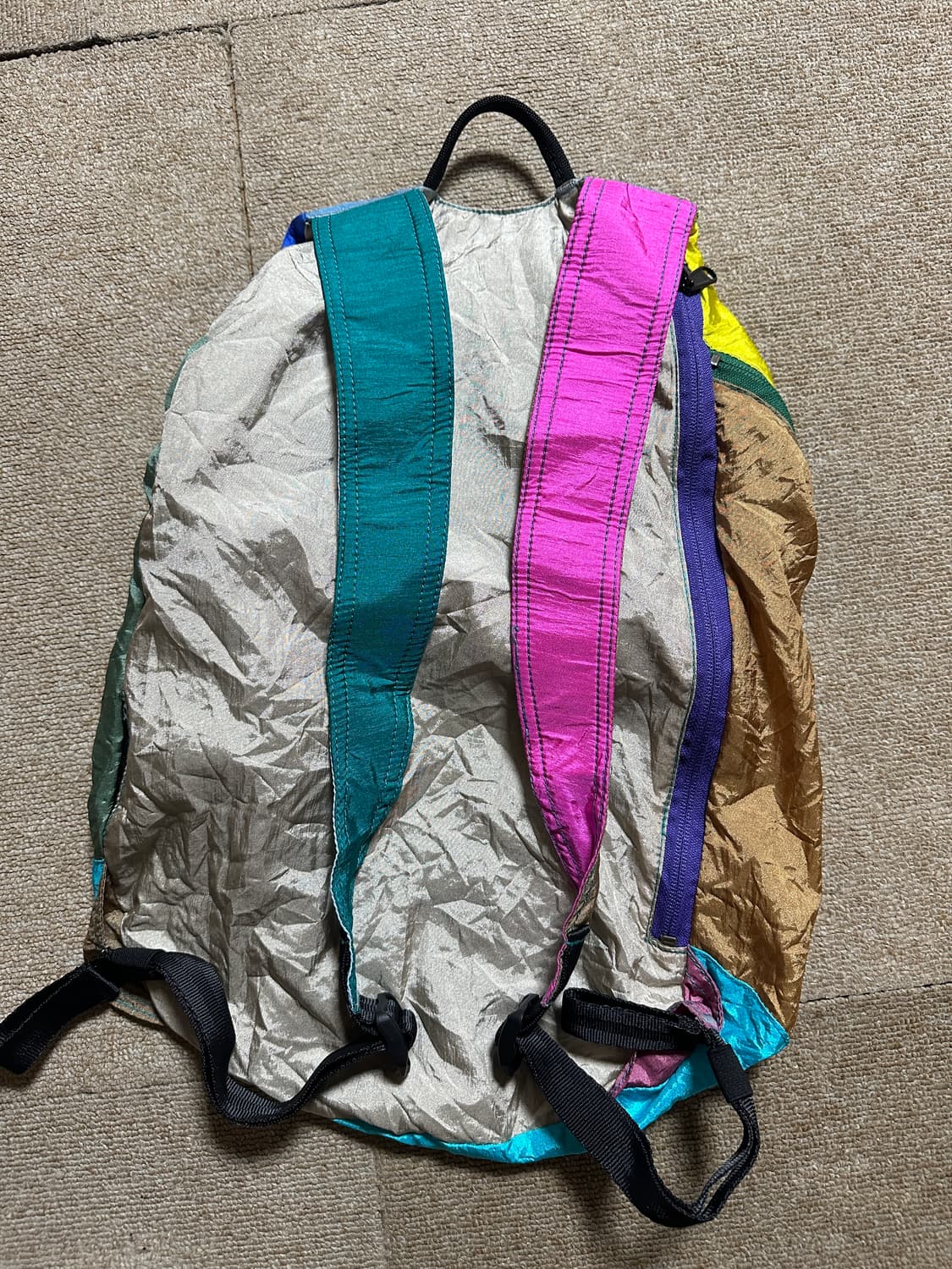 티켓투더문 유니크 백팩 15L (새제품) 상품이미지2