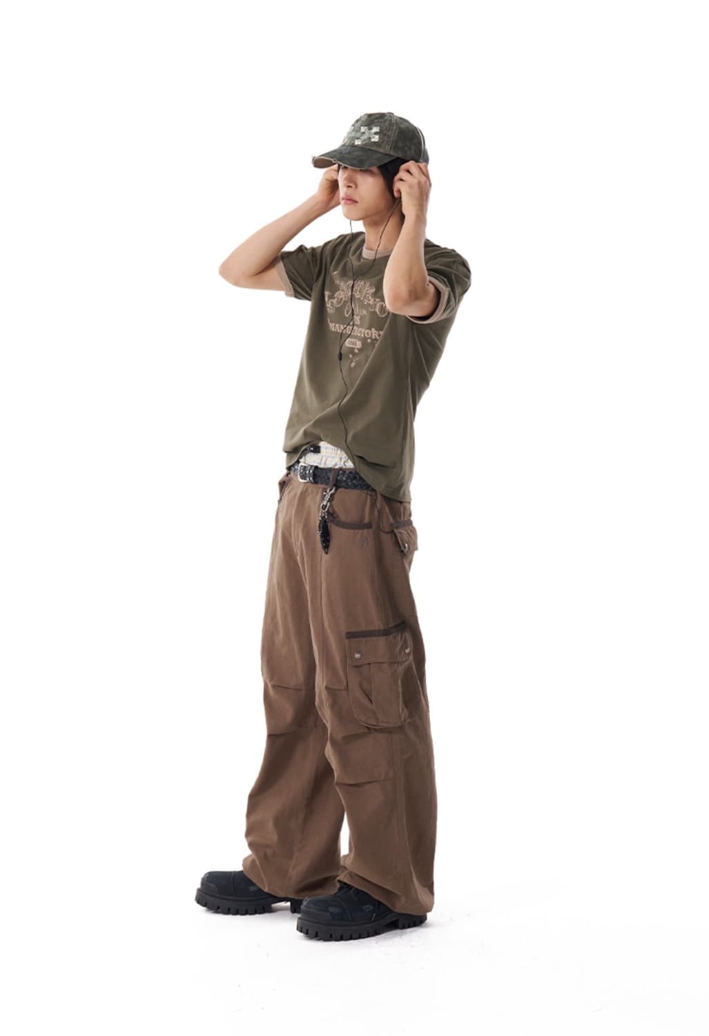 Aakam Knee Pin-tuck Contrast Cargo Pants 상품이미지1