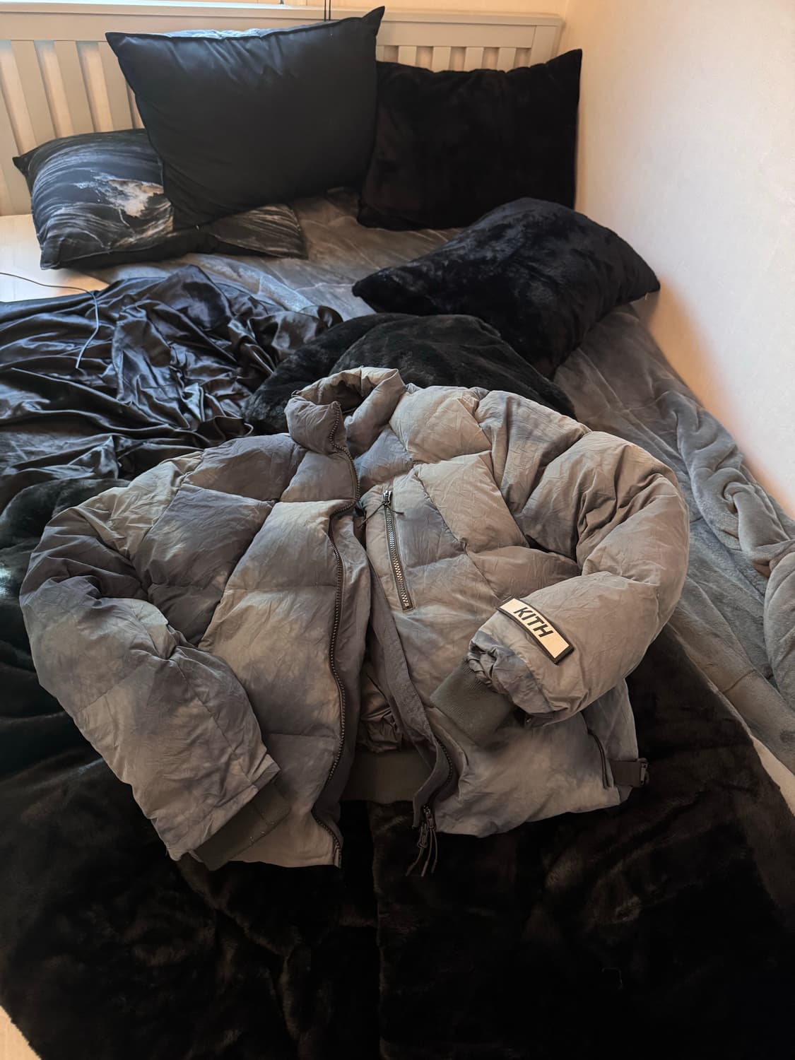 kith 구스다운 XL  상품이미지1