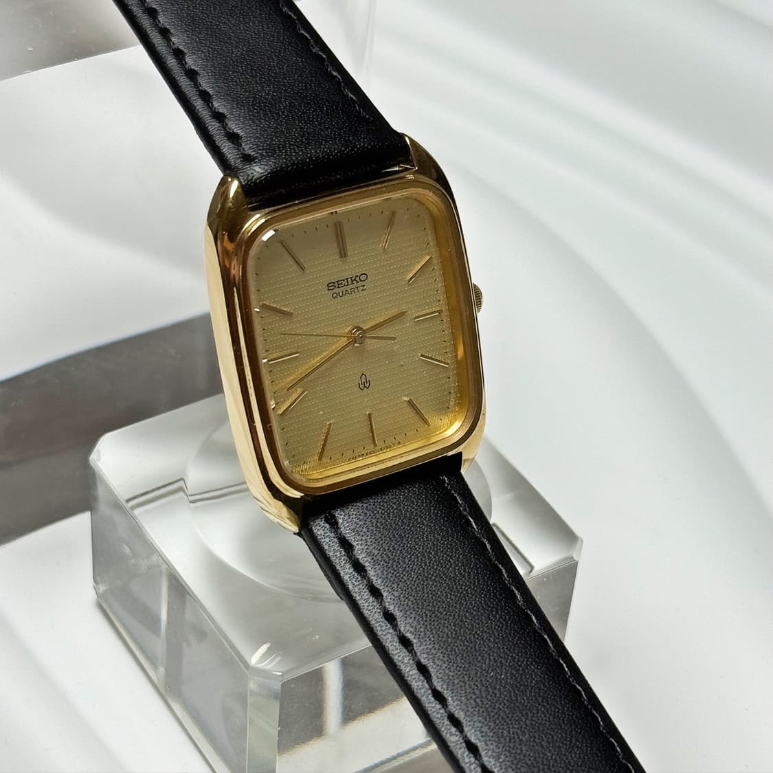 80's90's 빈티지 세이코 스퀘어 린넨 텍스처 워치  상품이미지4