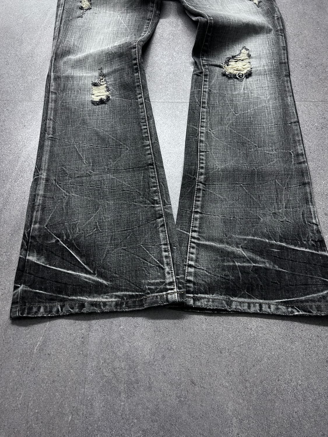 Decade Jpn 피어싱 샌드 워싱 부츠컷 데님 상품이미지6