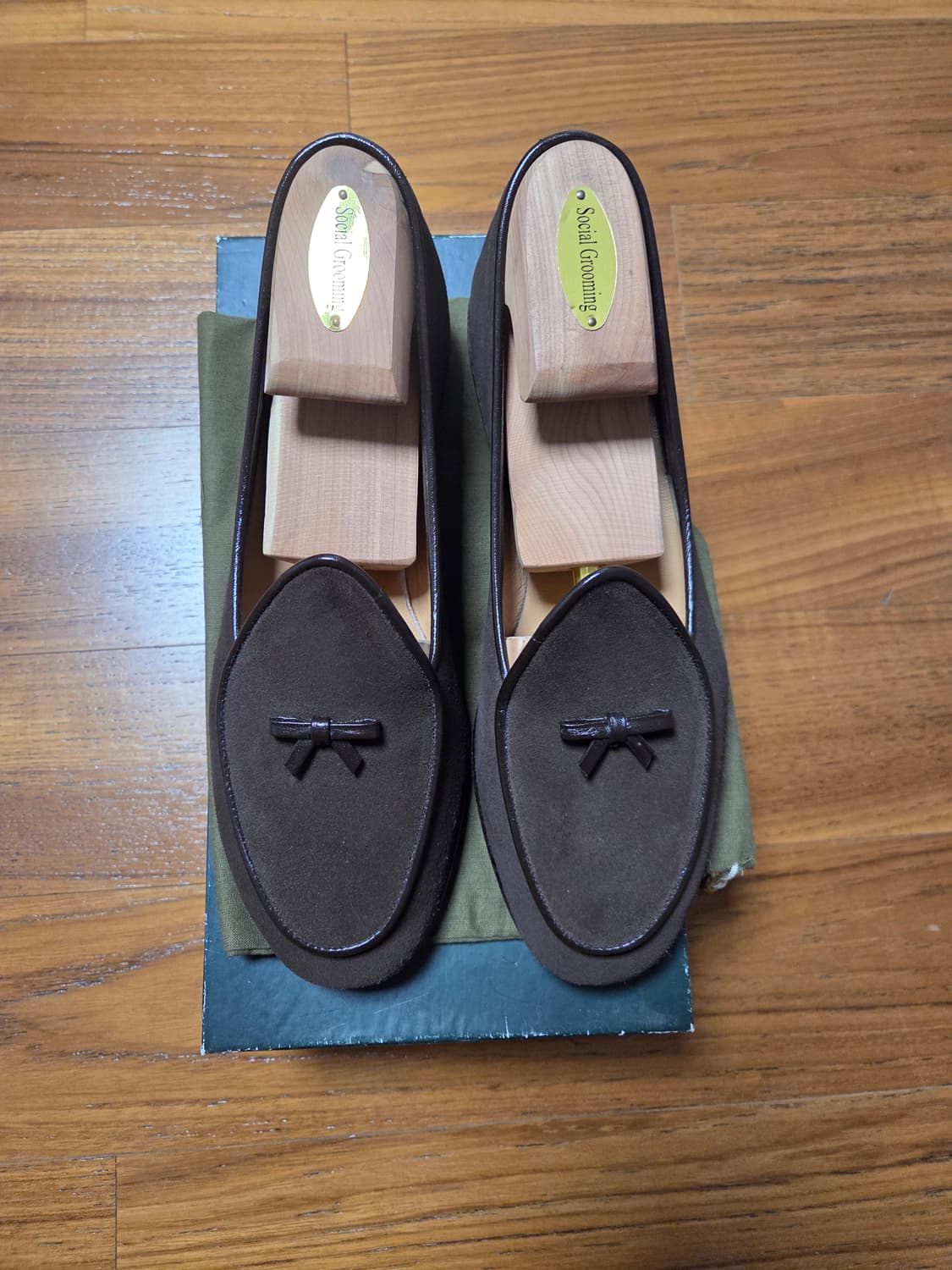 Belgian Shoes Henri 98 브라운 스웨이드 로퍼 상품이미지3