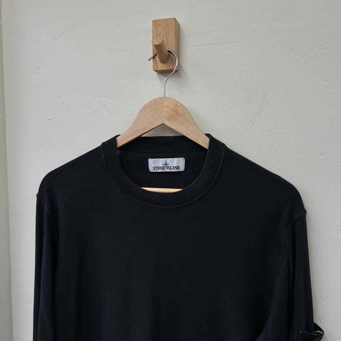 16376 - 스톤아일랜드 와펜 맨투맨 상품이미지1