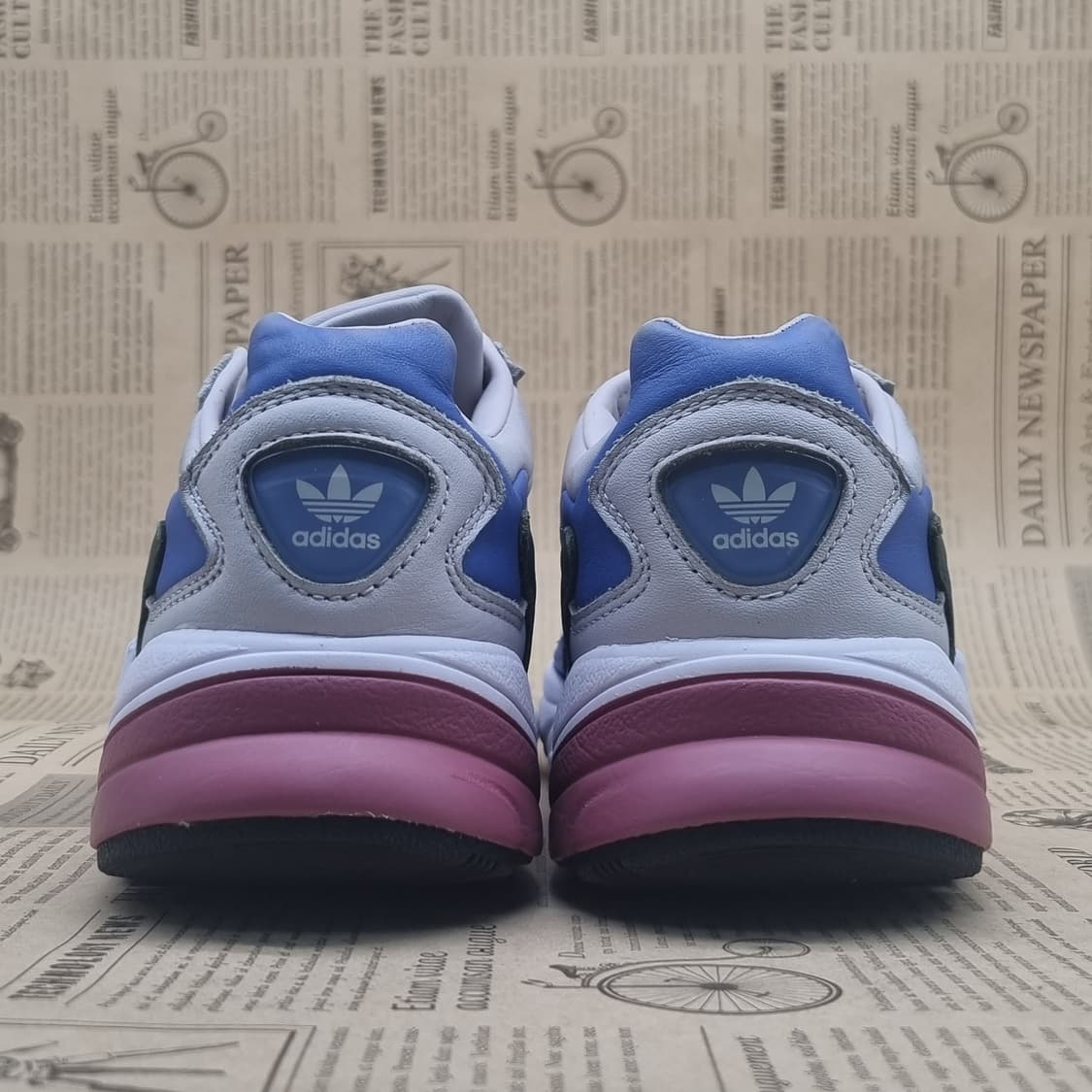 아디다스 팔콘 여성운동화230  상품이미지4