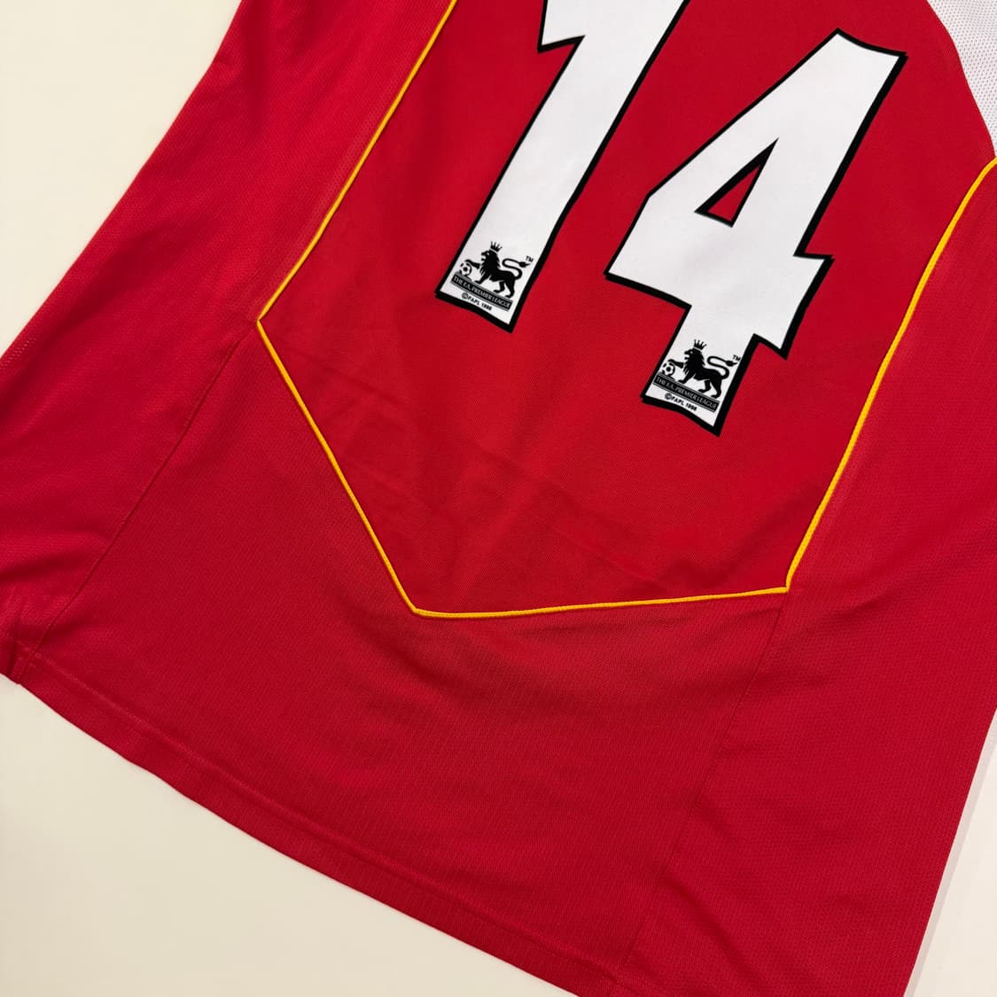 04-05 아스날 홈 앙리 유니폼 상품이미지3