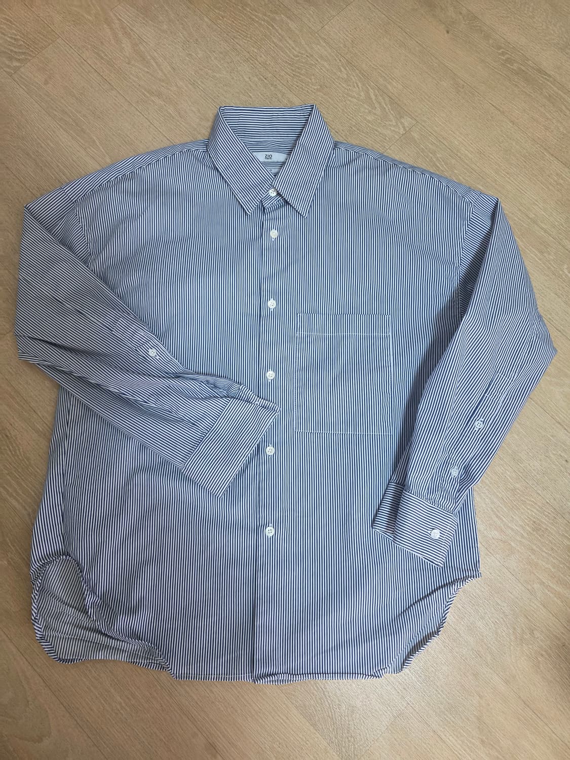 지오송지오 스트라이프 오버핏 자수 셔츠 상품이미지4