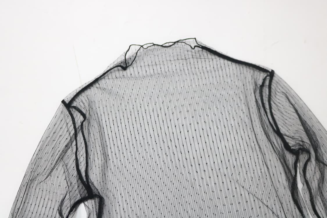 블랙 레이스 프릴 콩단추 골지 슬리브리스 상품이미지4