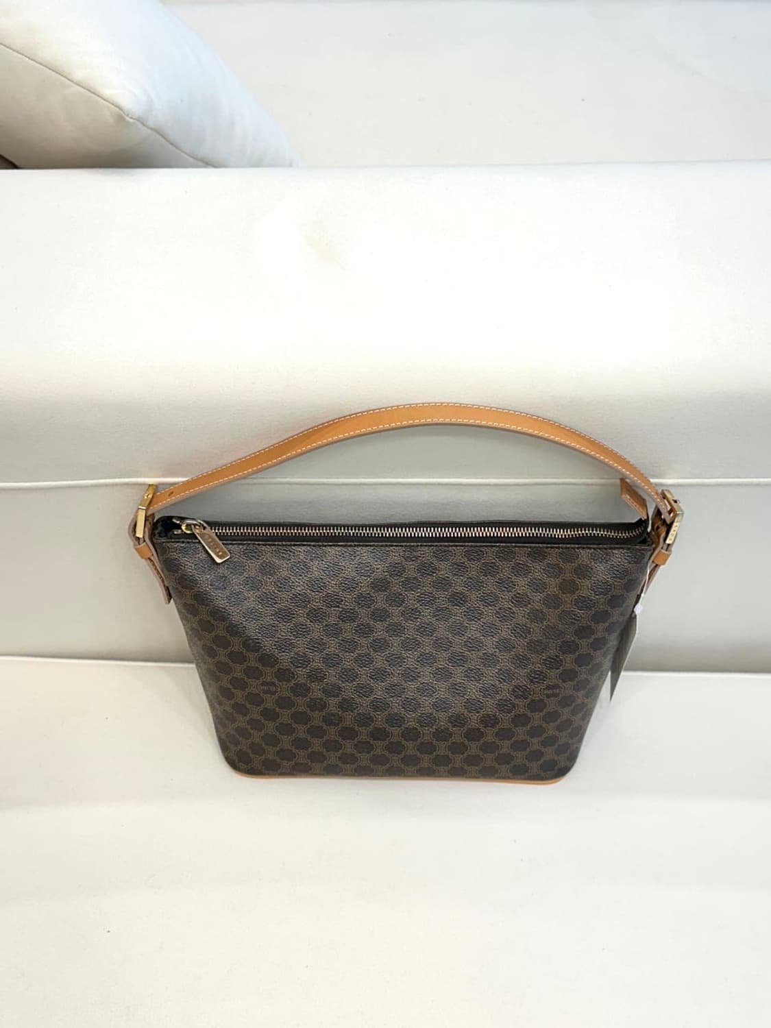 셀린느 마카담 숄더백 (정품) 상품이미지1