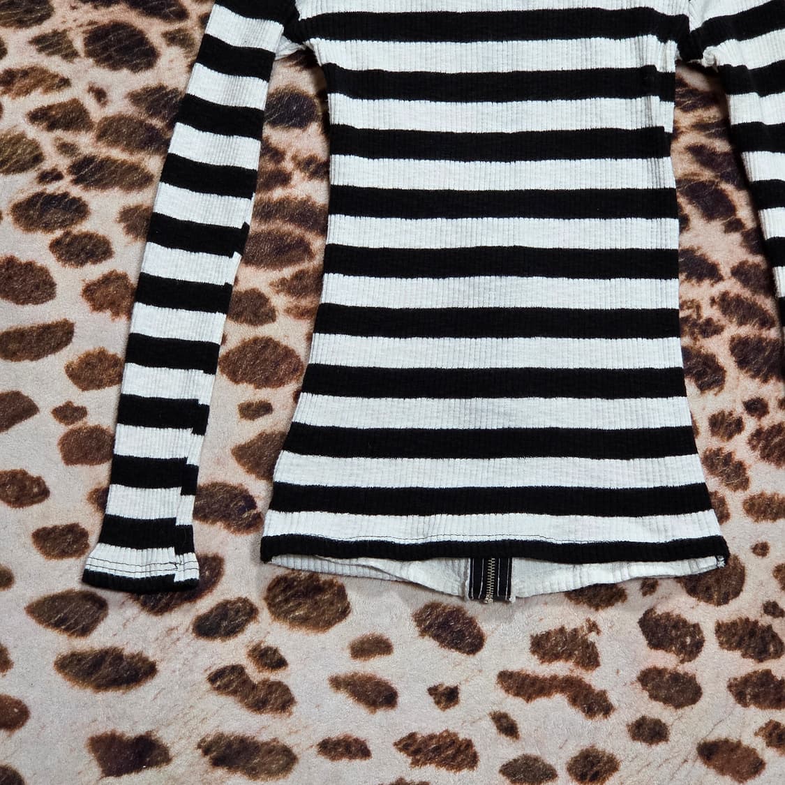 골지 스트라이프 레이어드 니트 후드집업 상품이미지7