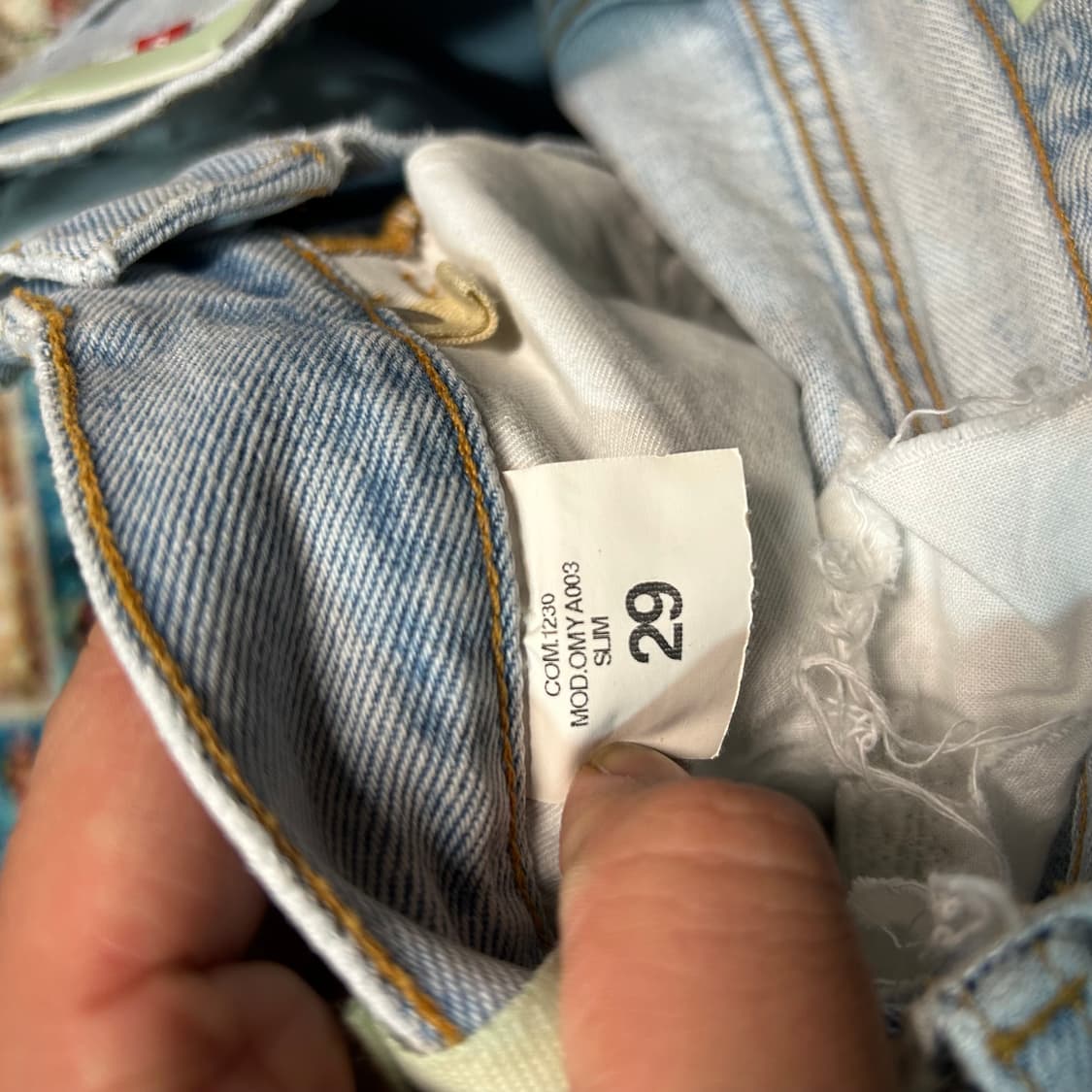 [29] ✨새상품✨오프화이트 슬림핏 디스 데님팬츠  상품이미지5