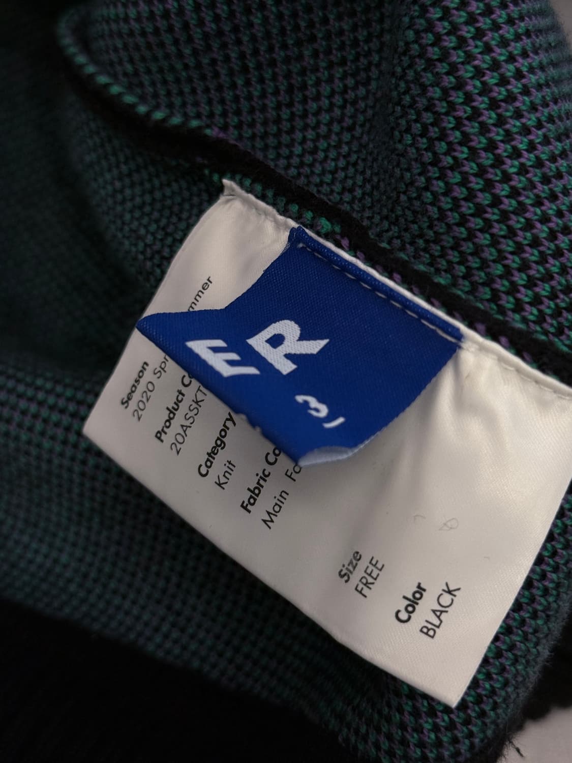 아더에러 멀티 스트라이프 니트 상품이미지3