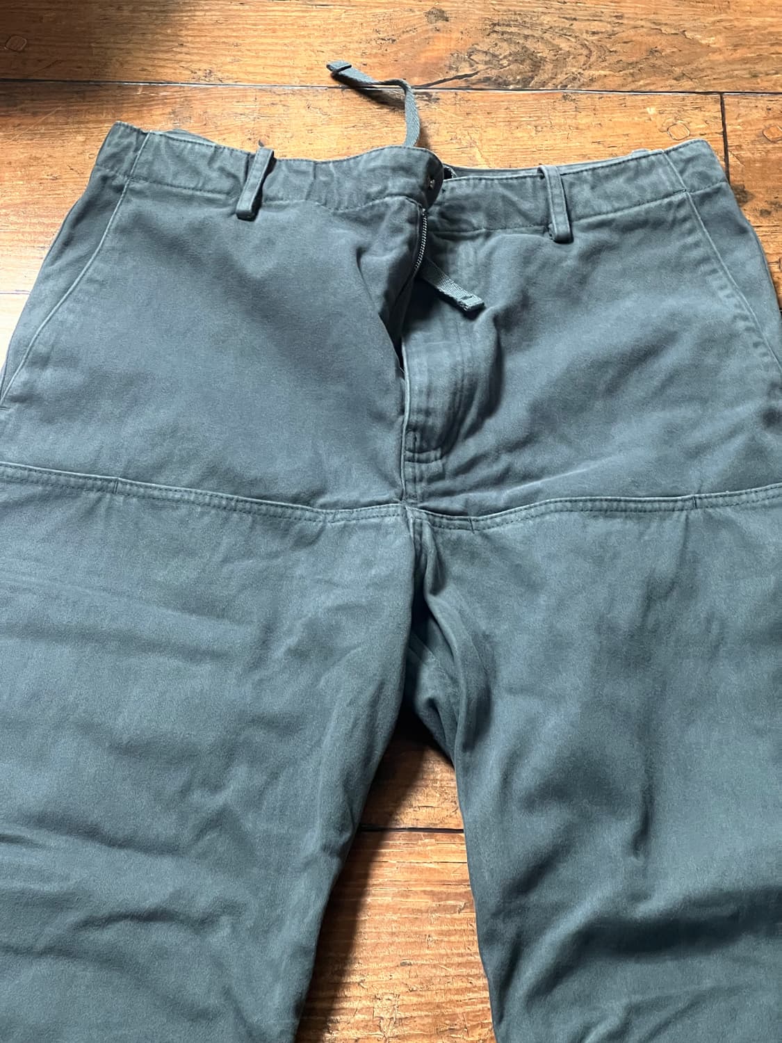 이지갭 발렌시아가 사틴 카고 다크 그린  상품이미지2