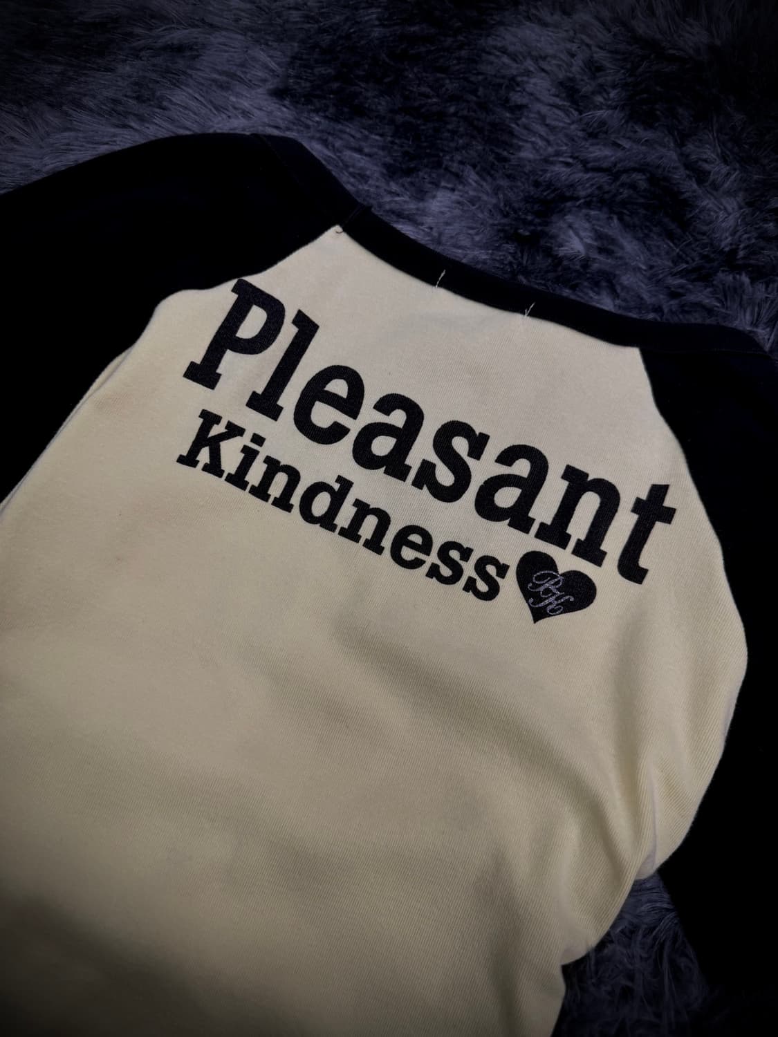 나그랑 키치 레터링 패치디테일 연노랑 반팔 상품이미지6