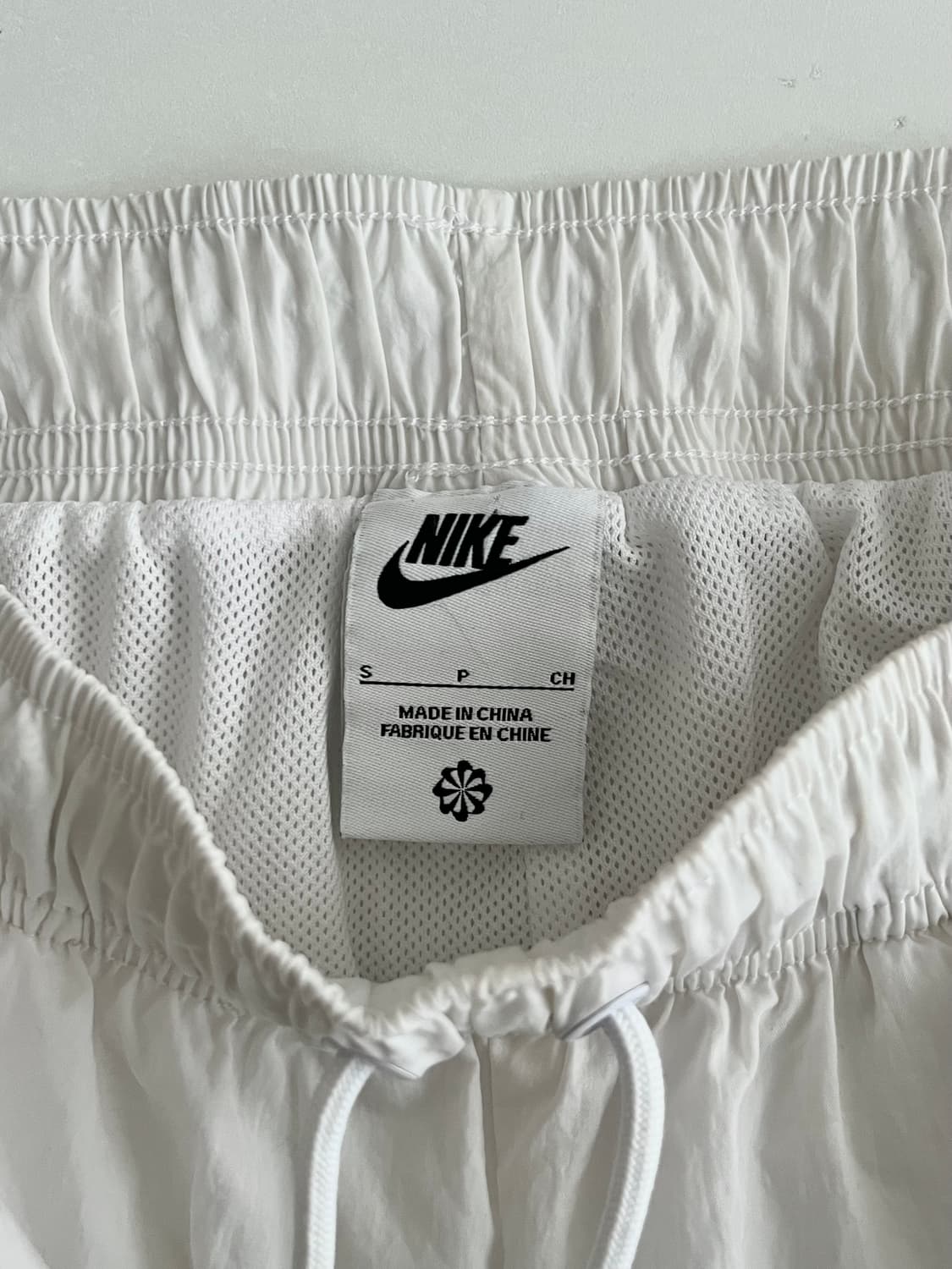 S) 나이키 스우시 나일론 조거 팬츠 화이트 상품이미지4
