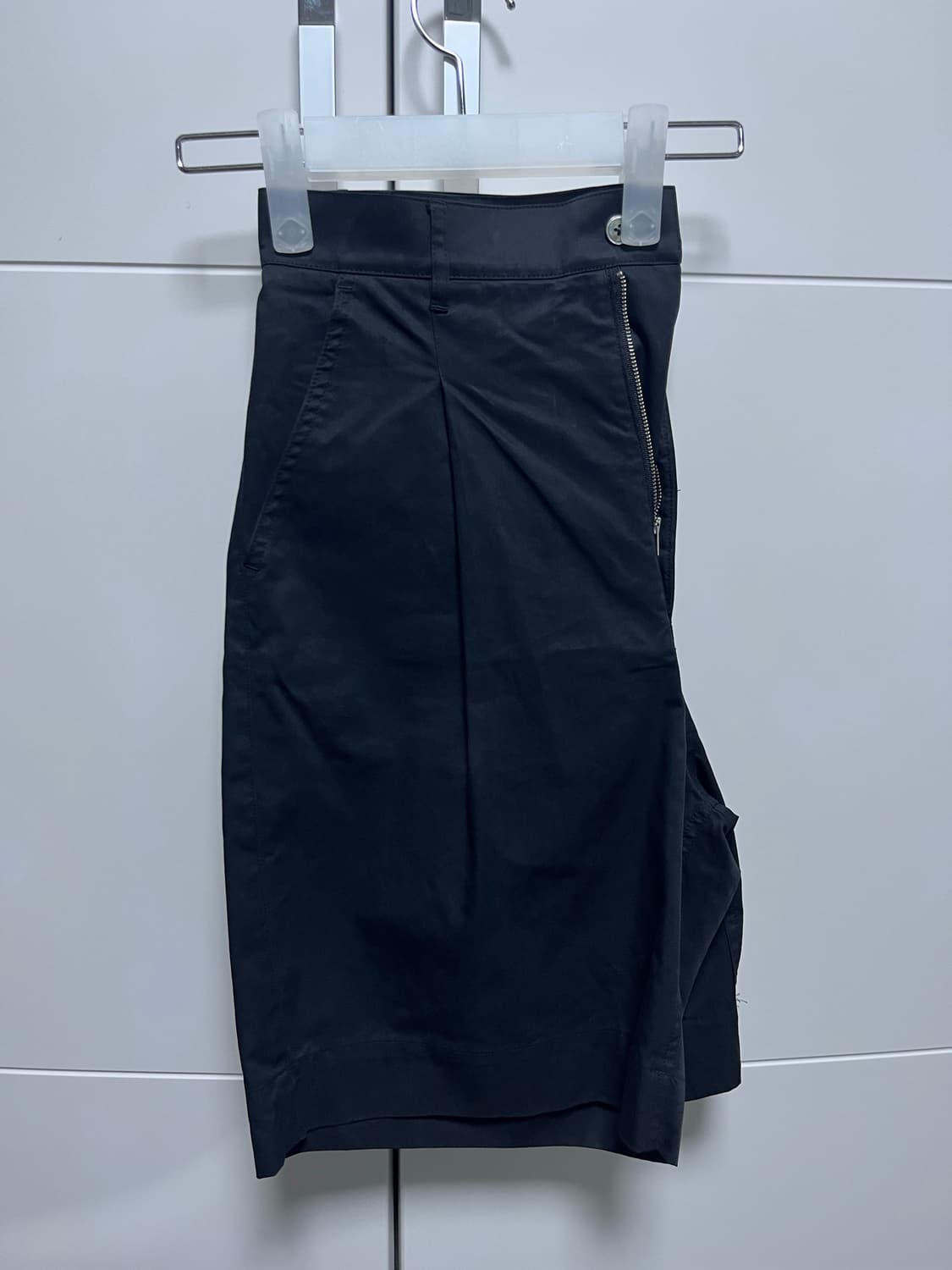 one tuck bermuda short pants black (m) 상품이미지7