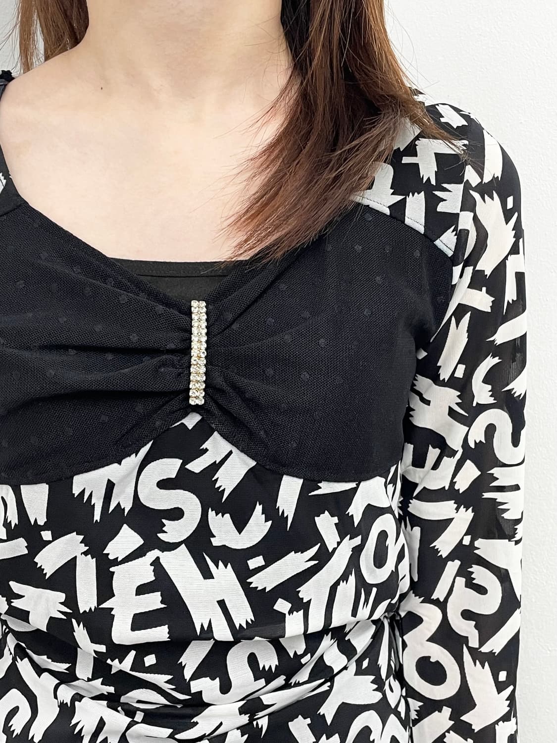 갸루 레터링 큐빅 리본 탑 상품이미지4