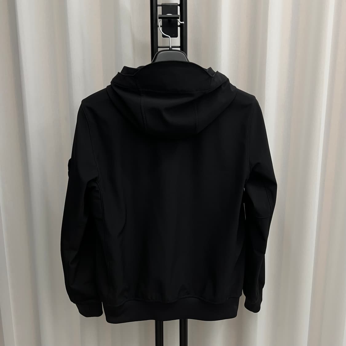 스톤아일랜드 소프트쉘 바람막이 블랙 (S) 상품이미지2