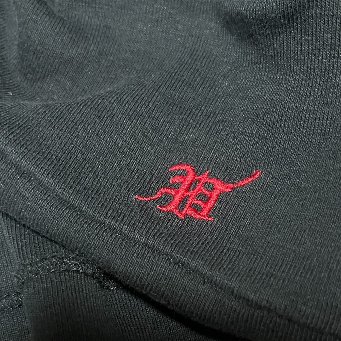 폴로 헨리넥 반팔티 블랙 상품이미지3