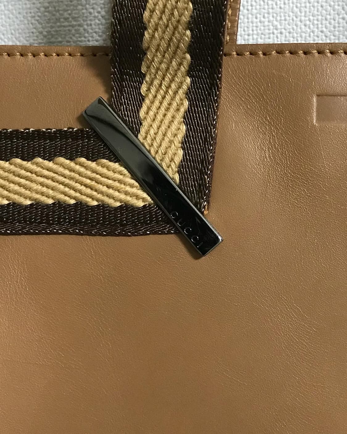 구찌 로고 레더 토트백 상품이미지3