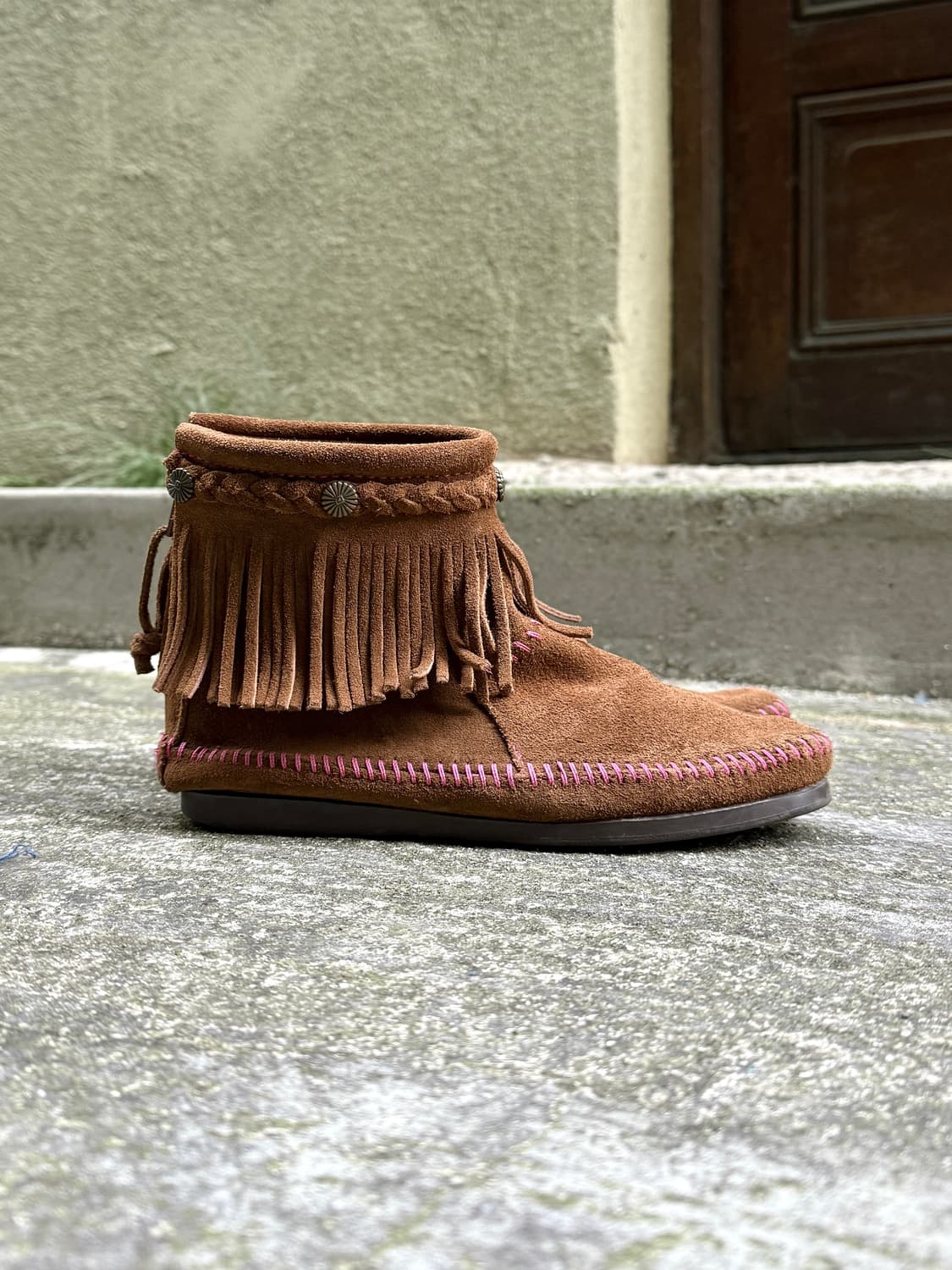 미네통카 X 아트모스 프린지 부츠 상품이미지4