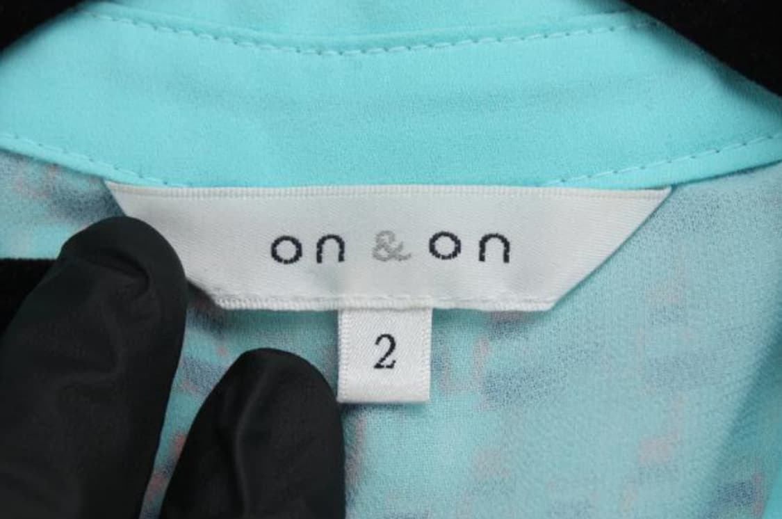 온앤온 블라우스 상품이미지5