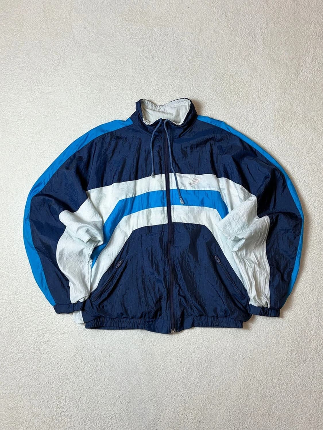 나이키 90s 올드스쿨 빅로고 우븐 자켓 PN6717    상품이미지4