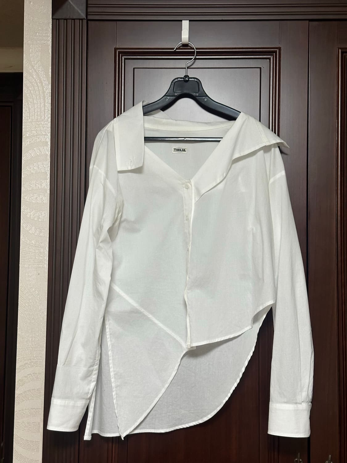 더일마 언발란스 셔츠 화이트 25 s/s 상품이미지4