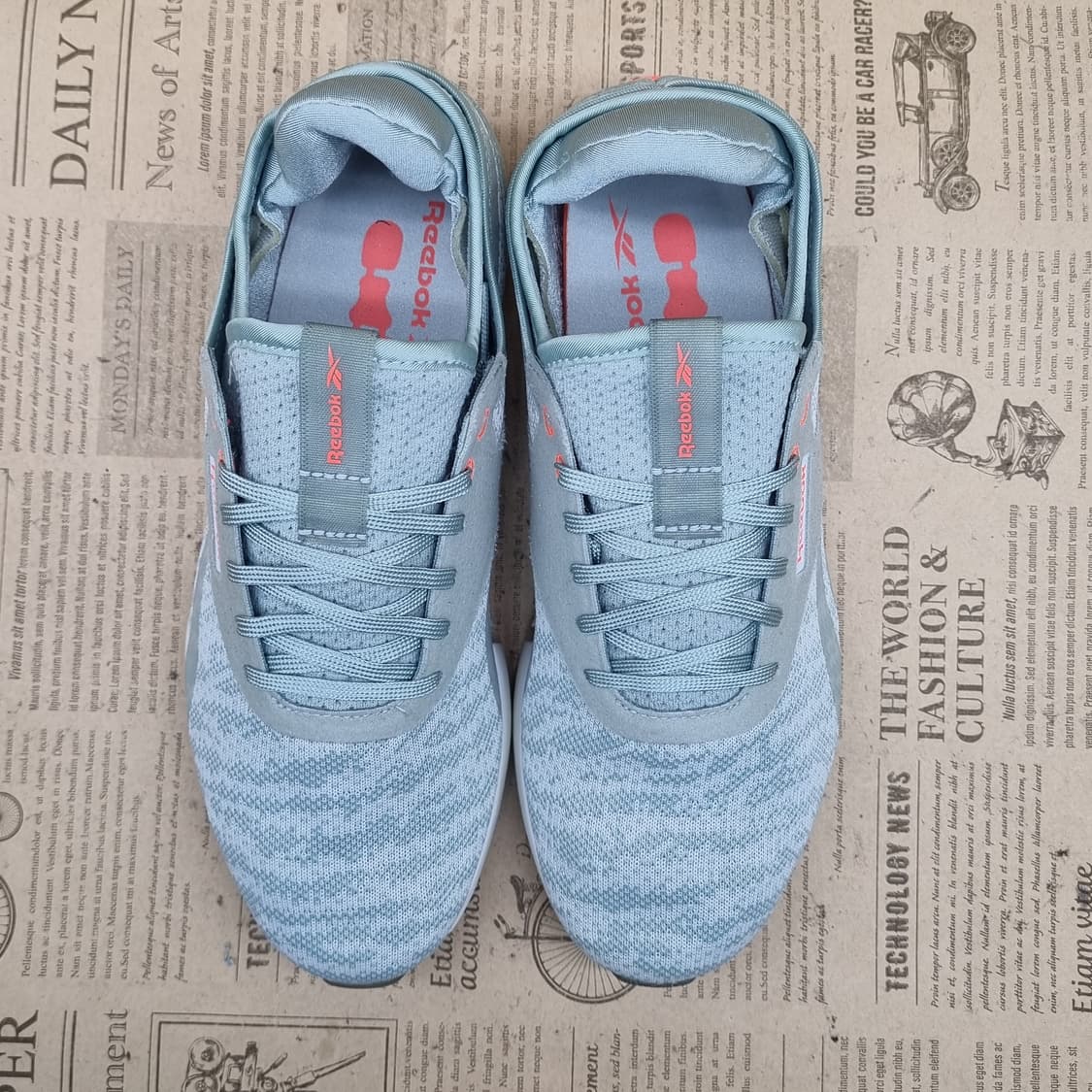 리복 데일리핏 여성워킹화240 상품이미지2