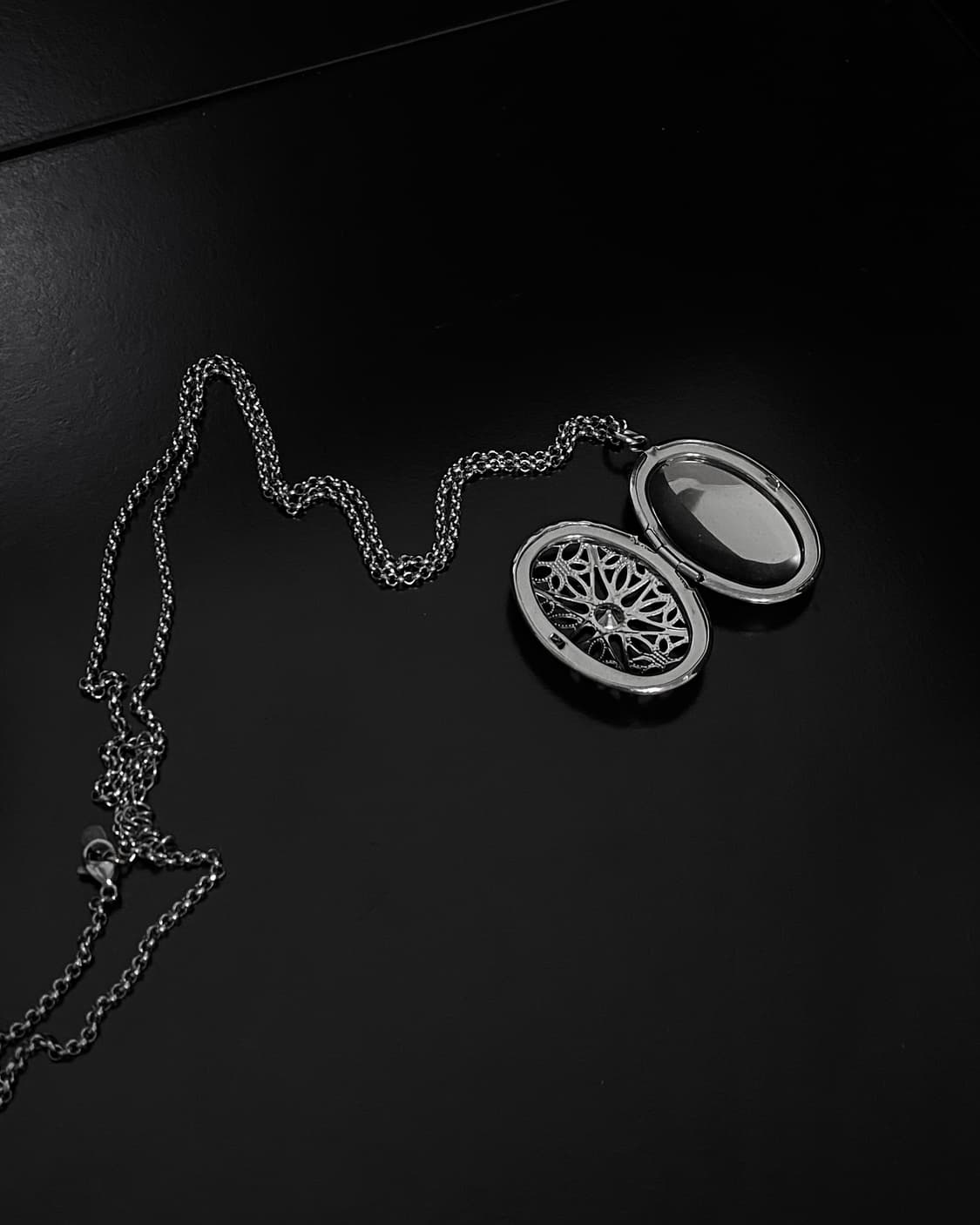 [ HYE MADE ] Silent Vault Necklace 상품이미지4