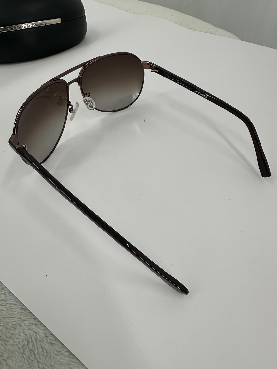 [새상품 무료배송] 정품 Made In Italy 존리치몬드 선글라스 상품이미지5