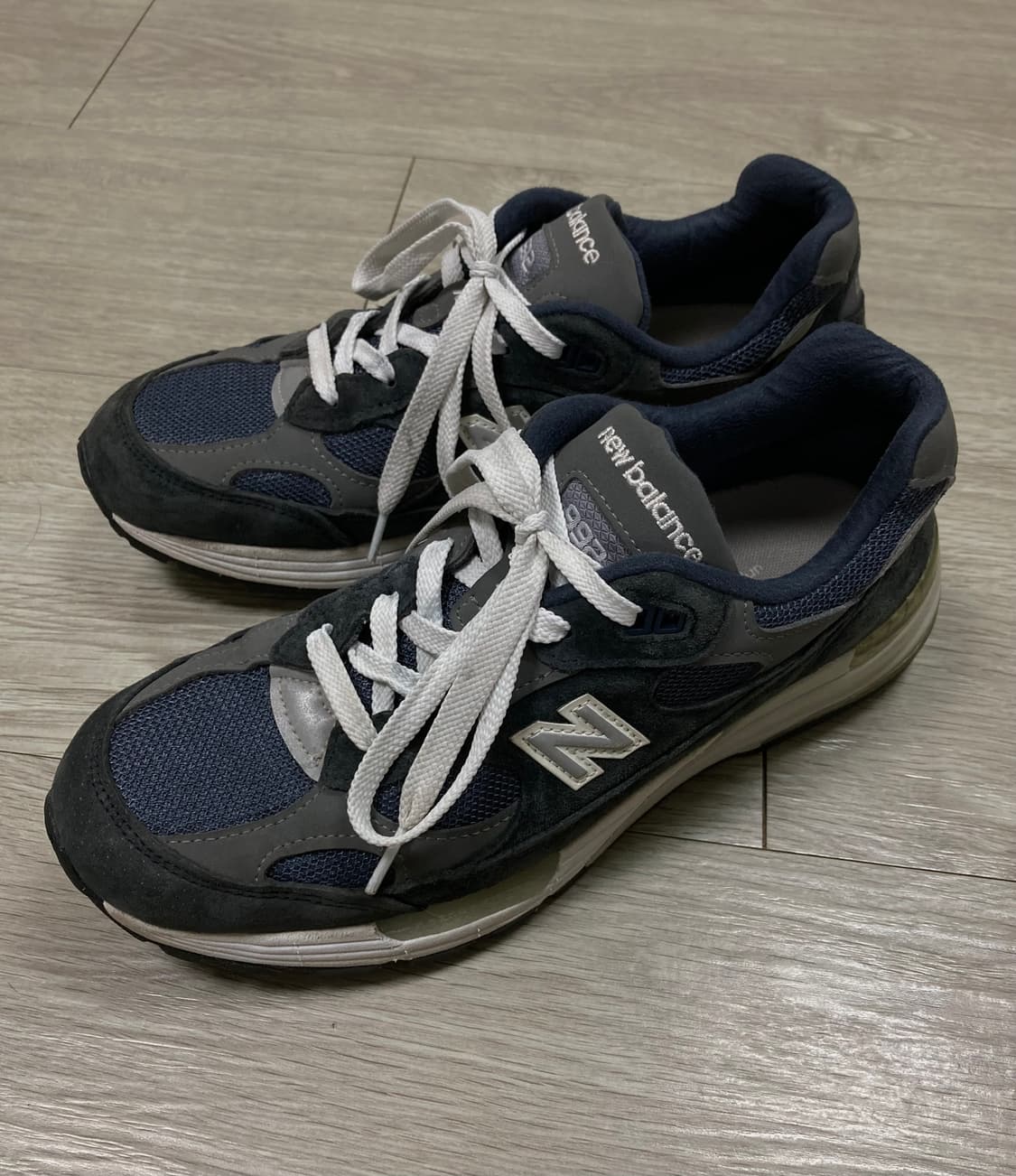 뉴발란스 992 네이비(260) 판매해요 상품이미지1