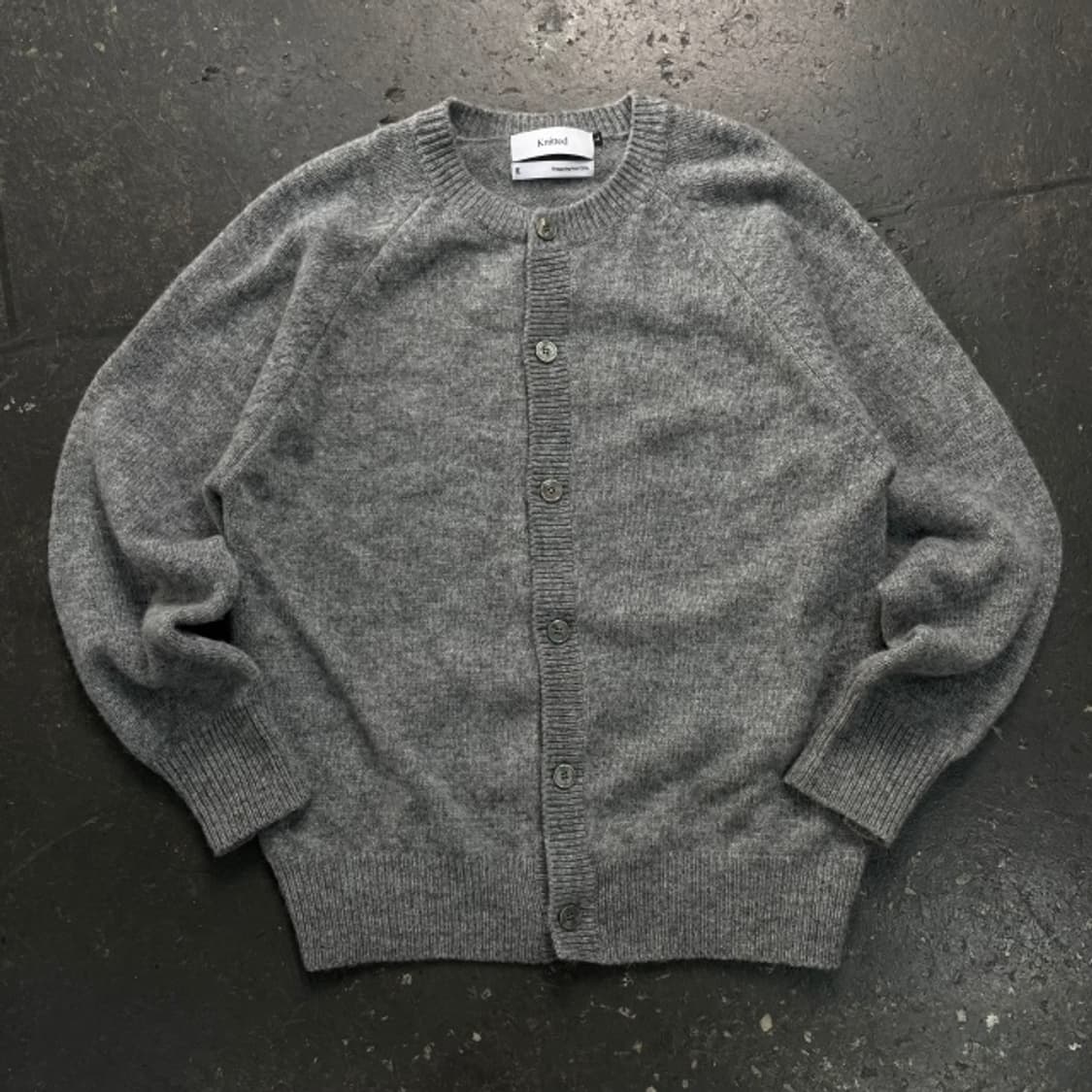 100 니티드 쉐가독 가디건 상품이미지1